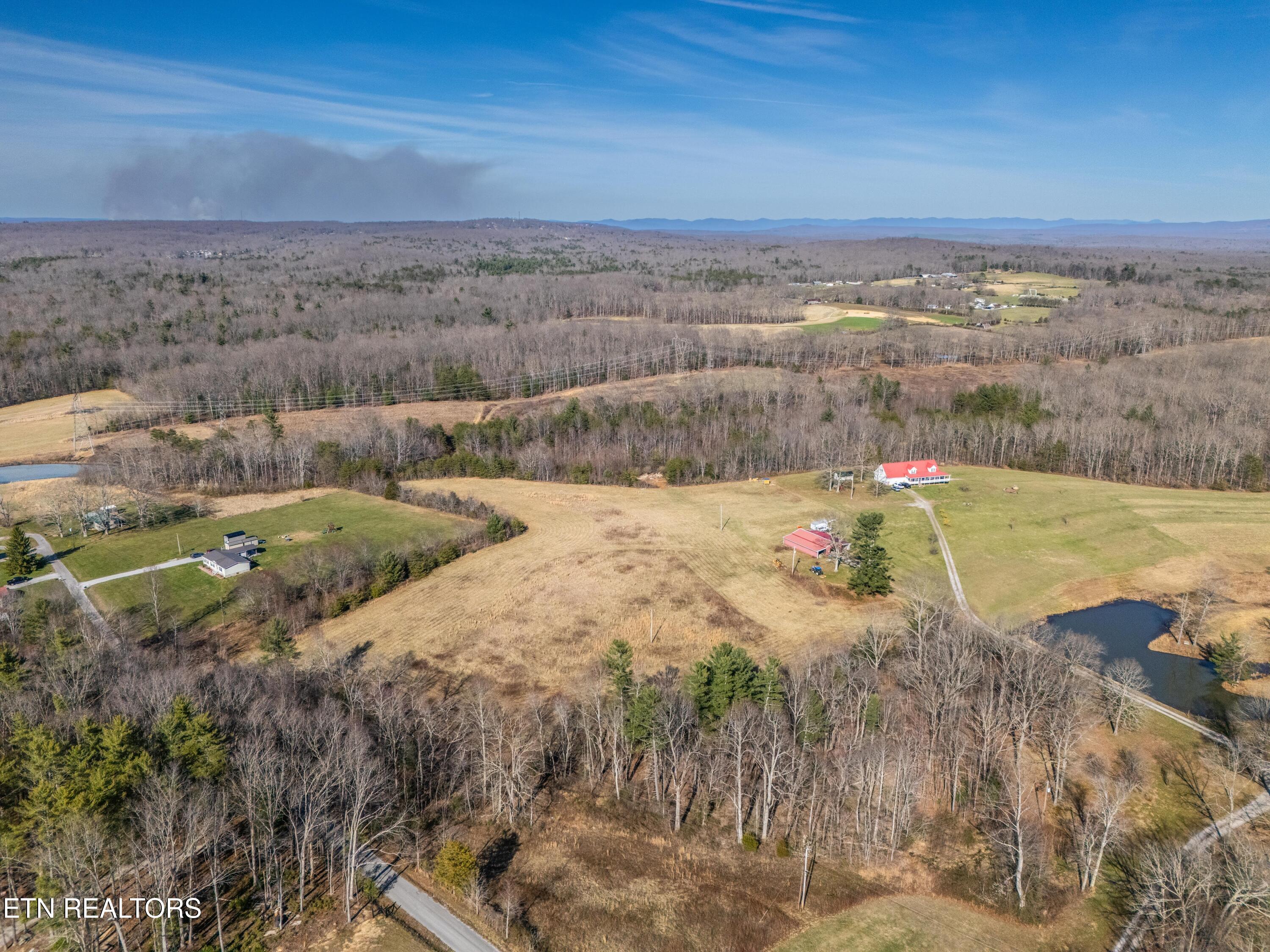 00 Davidson Lane Crossville TN 38571