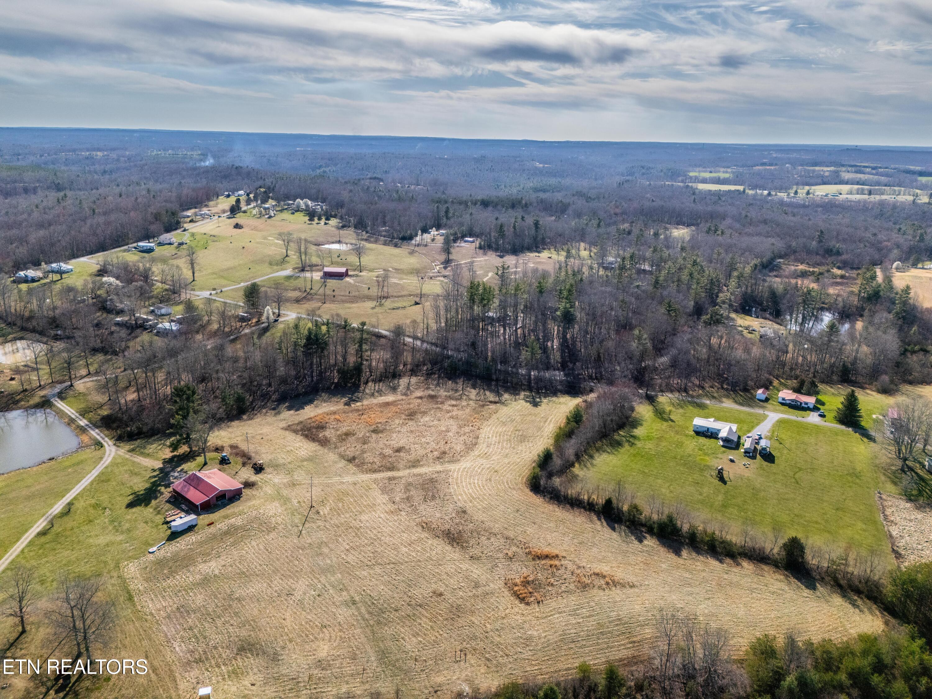 00 Davidson Lane Crossville TN 38571