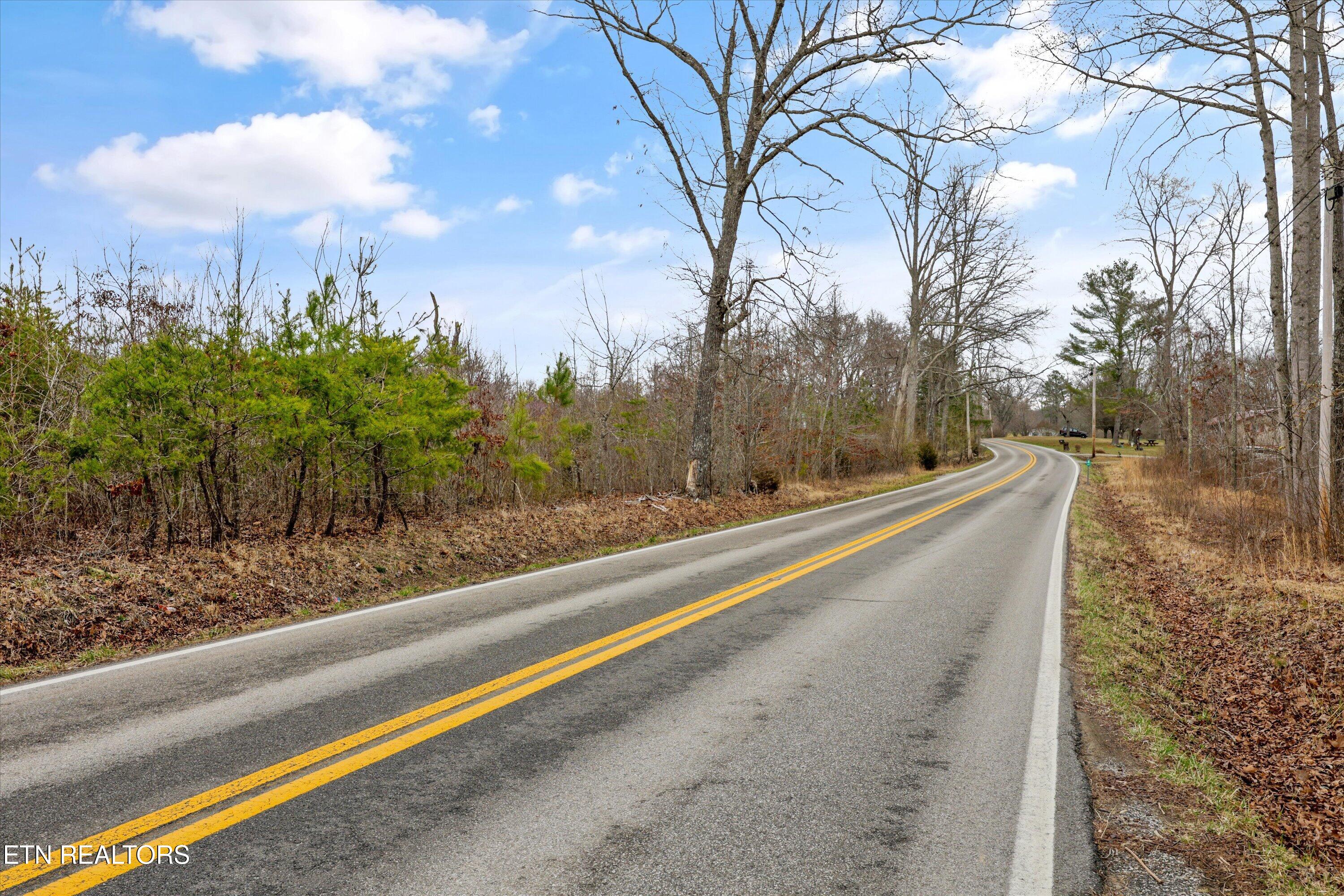 Deer Lodge Highway Deer Lodge TN 37726