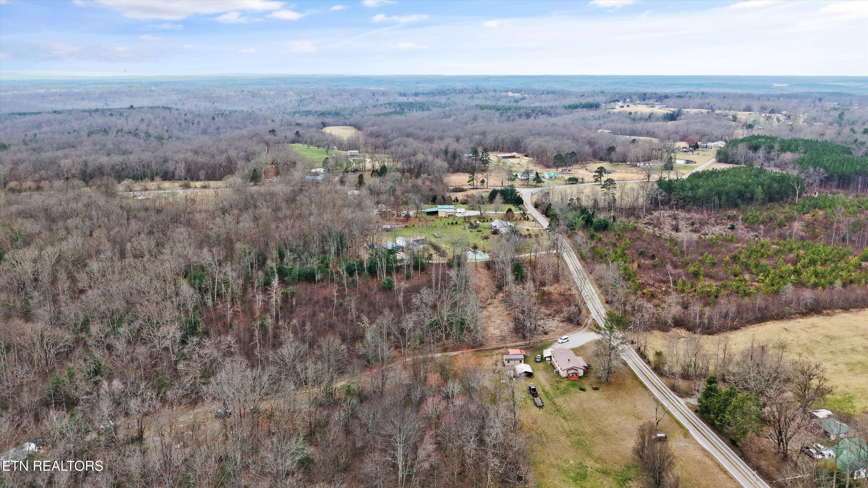 Deer Lodge Highway Deer Lodge TN 37726