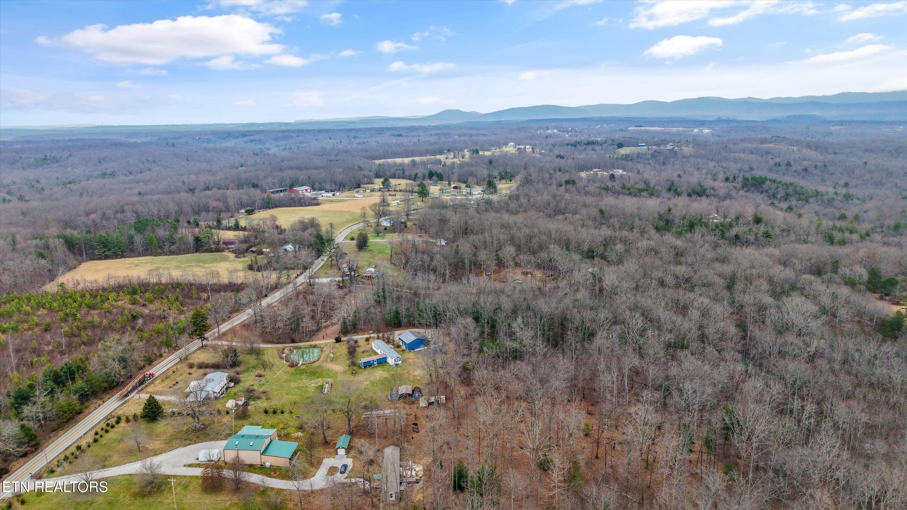 Deer Lodge Highway Deer Lodge TN 37726