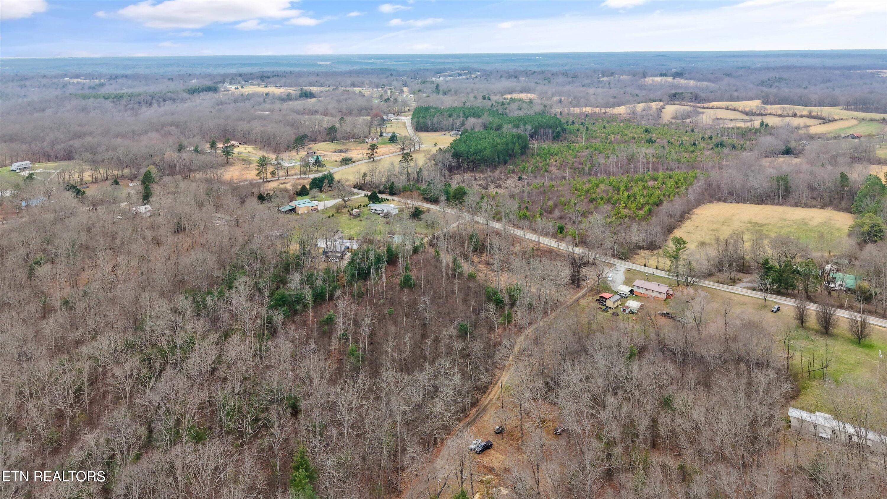 Deer Lodge Highway Deer Lodge TN 37726