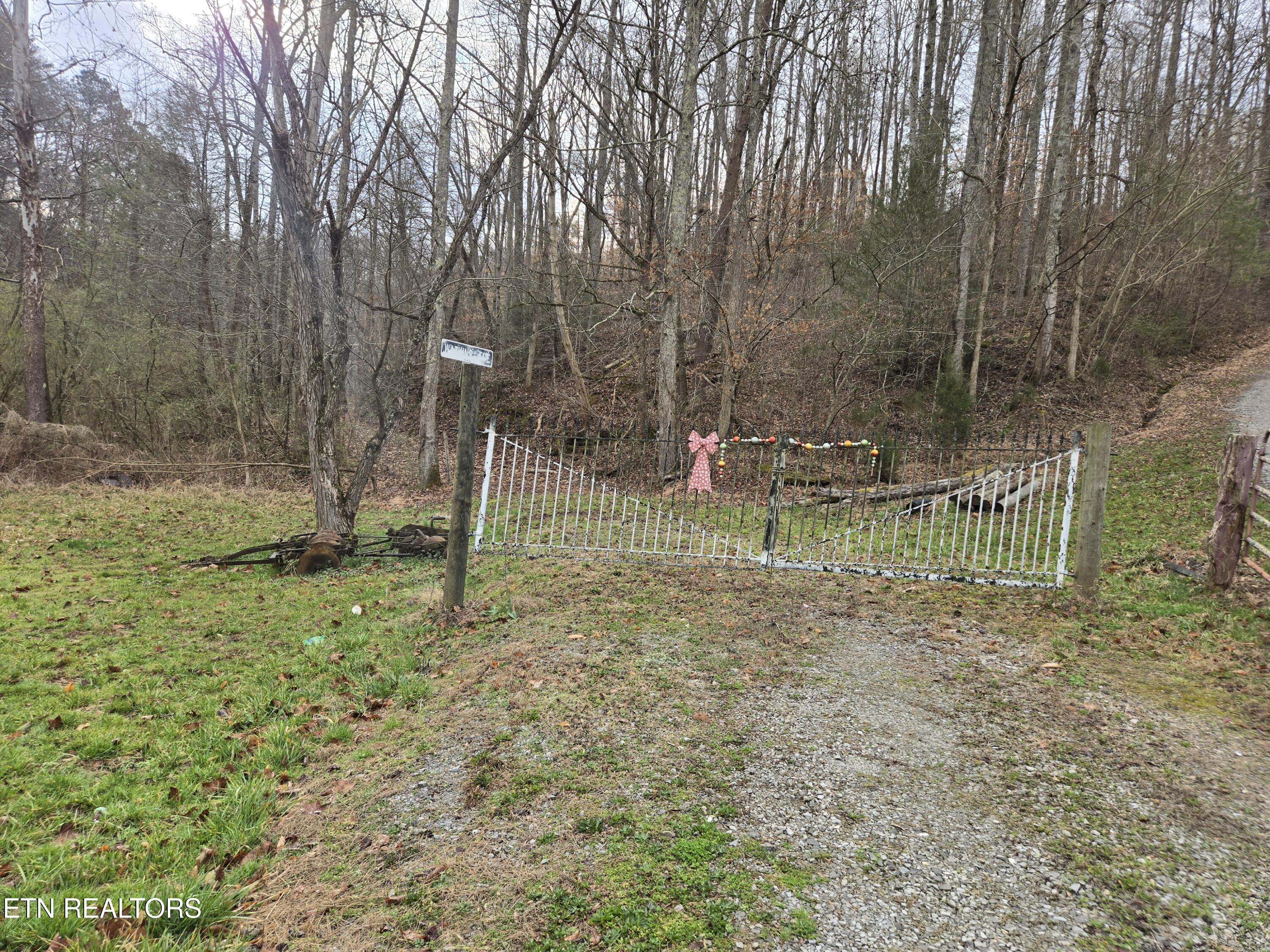 165 Happy Hollow Road Madisonville TN 37354