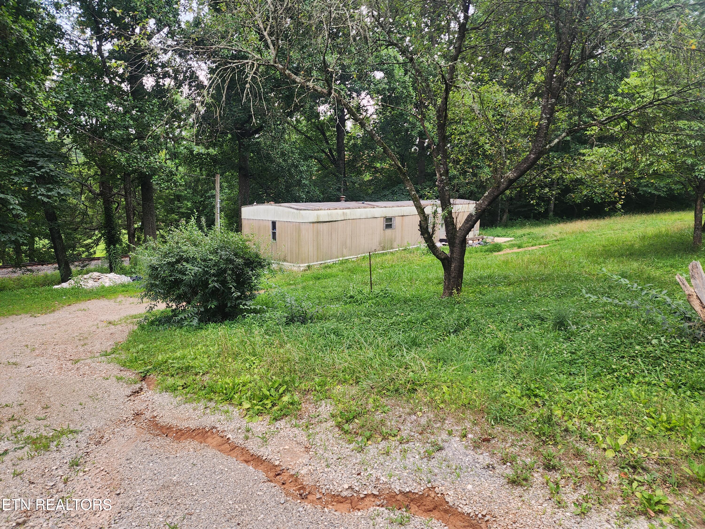3722 Harriman Highway Harriman TN 37748