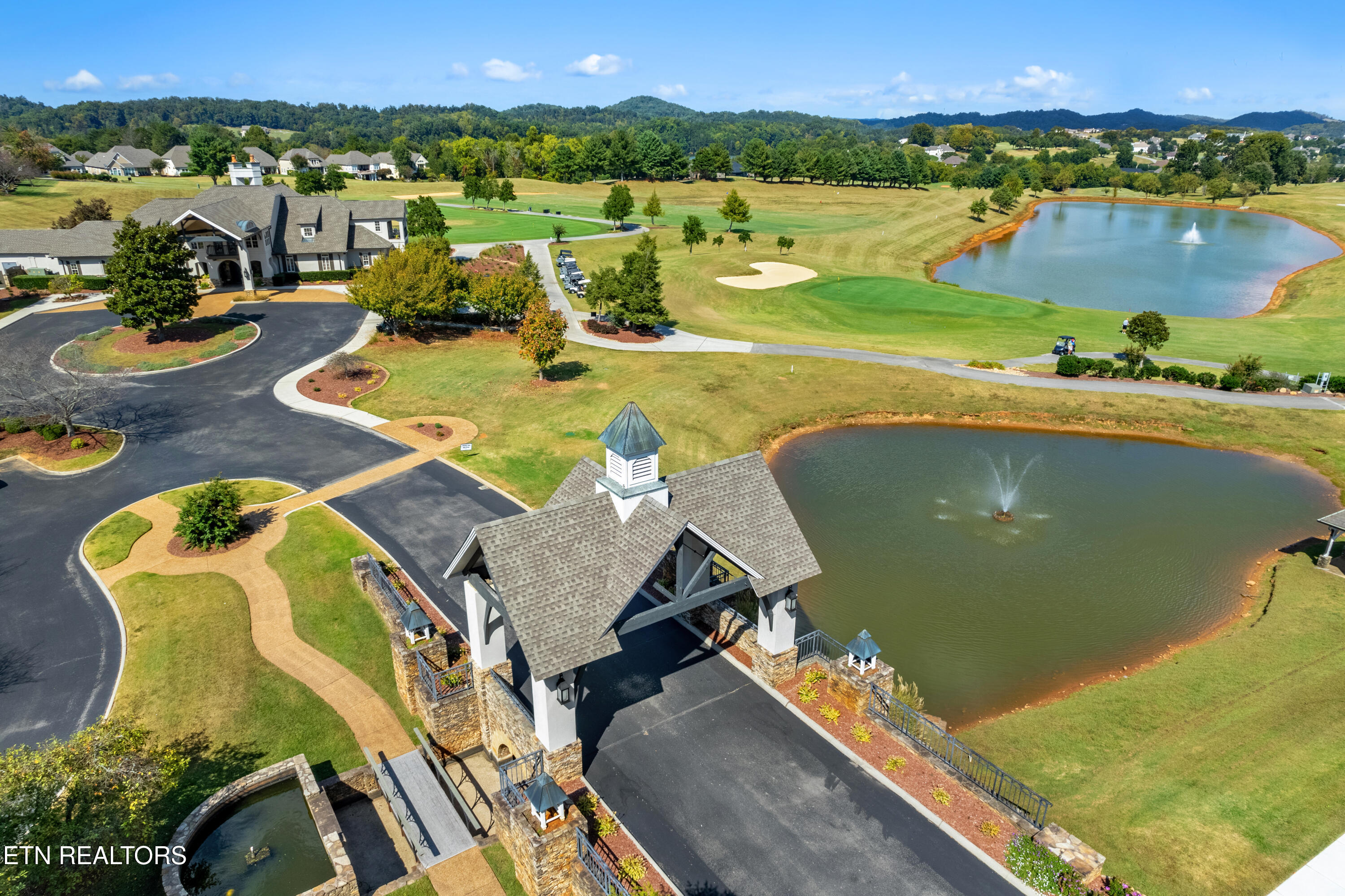 109 Red Hawk Drive Vonore TN 37885