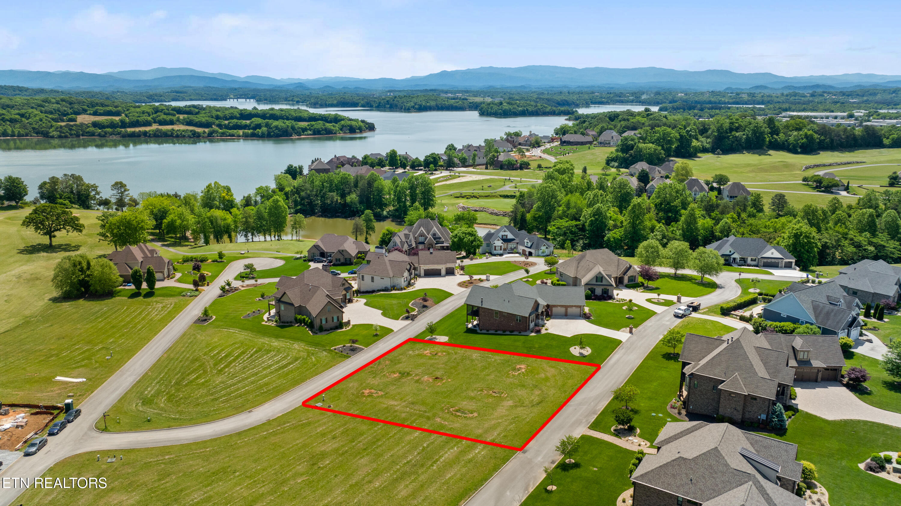 109 Red Hawk Drive Vonore TN 37885