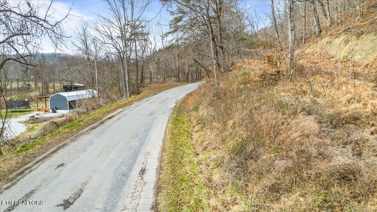 Brimstone Road Robbins TN 37852