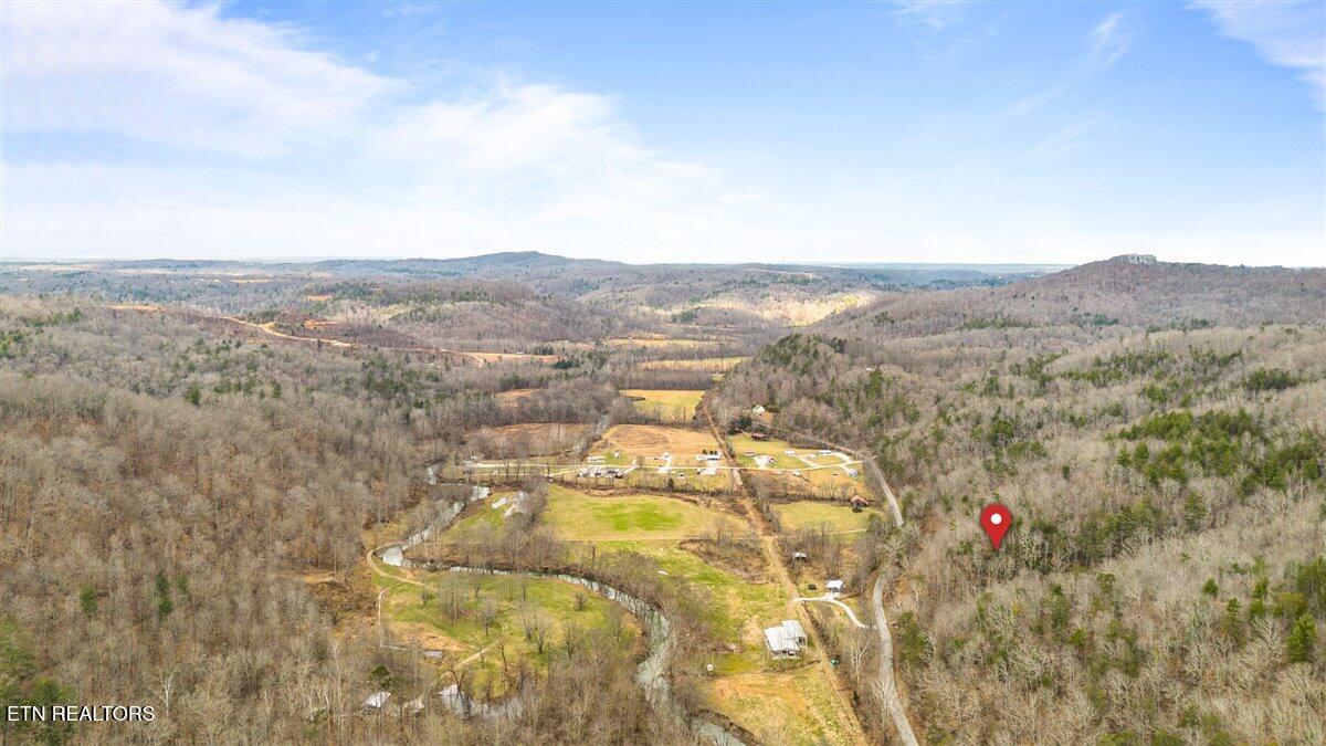 Brimstone Road Robbins TN 37852