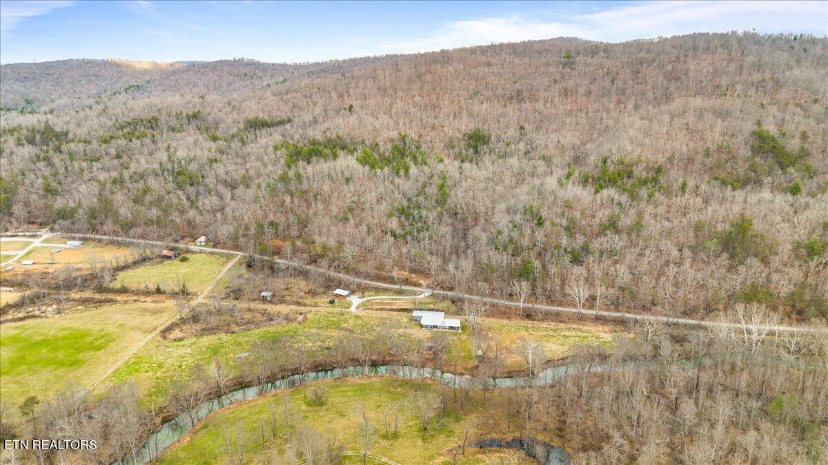 Brimstone Road Robbins TN 37852