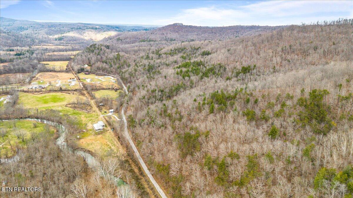 Brimstone Road Robbins TN 37852