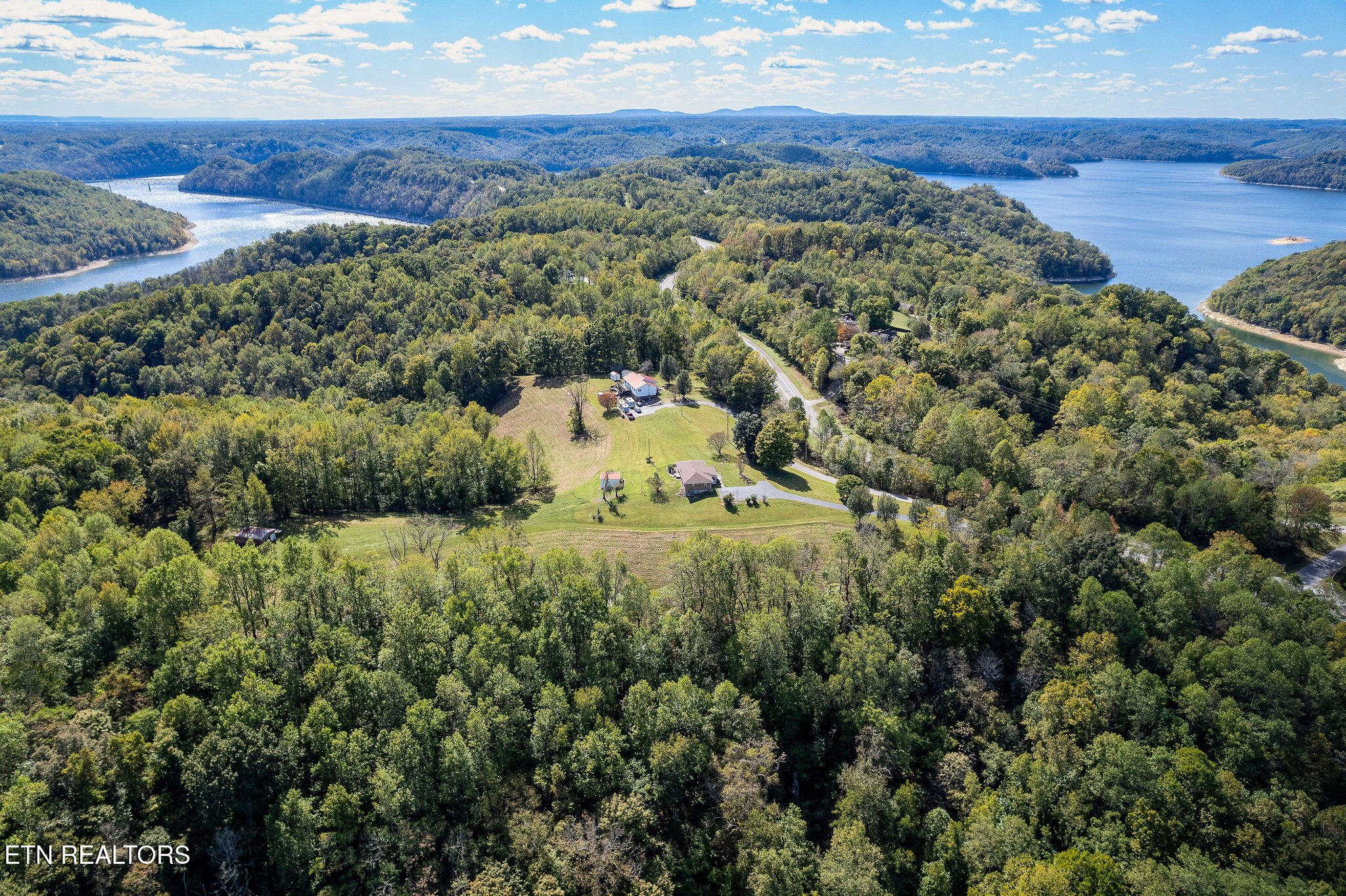 Smithville Highway Silver Point TN 38582