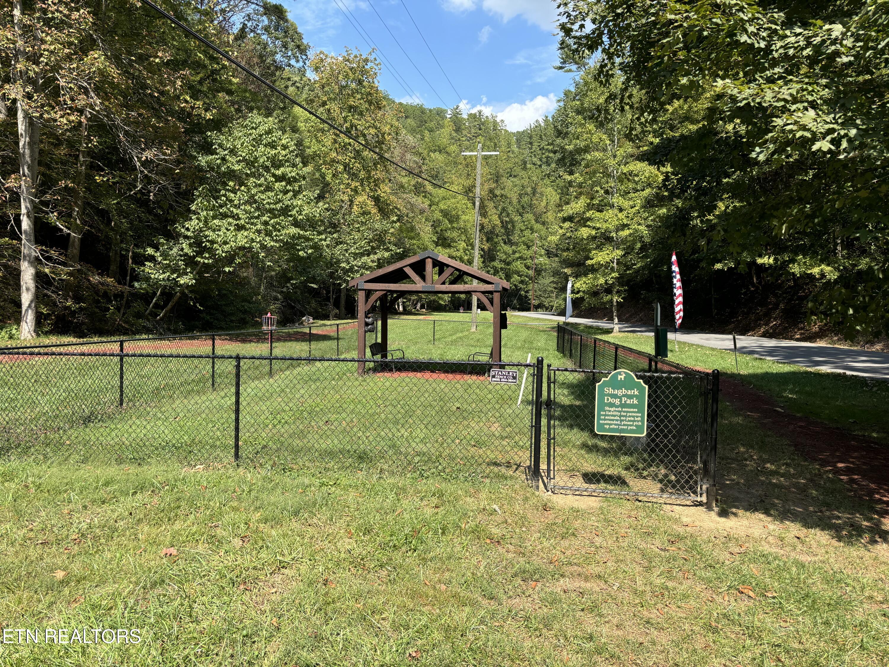 3217 Emerald Springs Loop Sevierville TN 37862