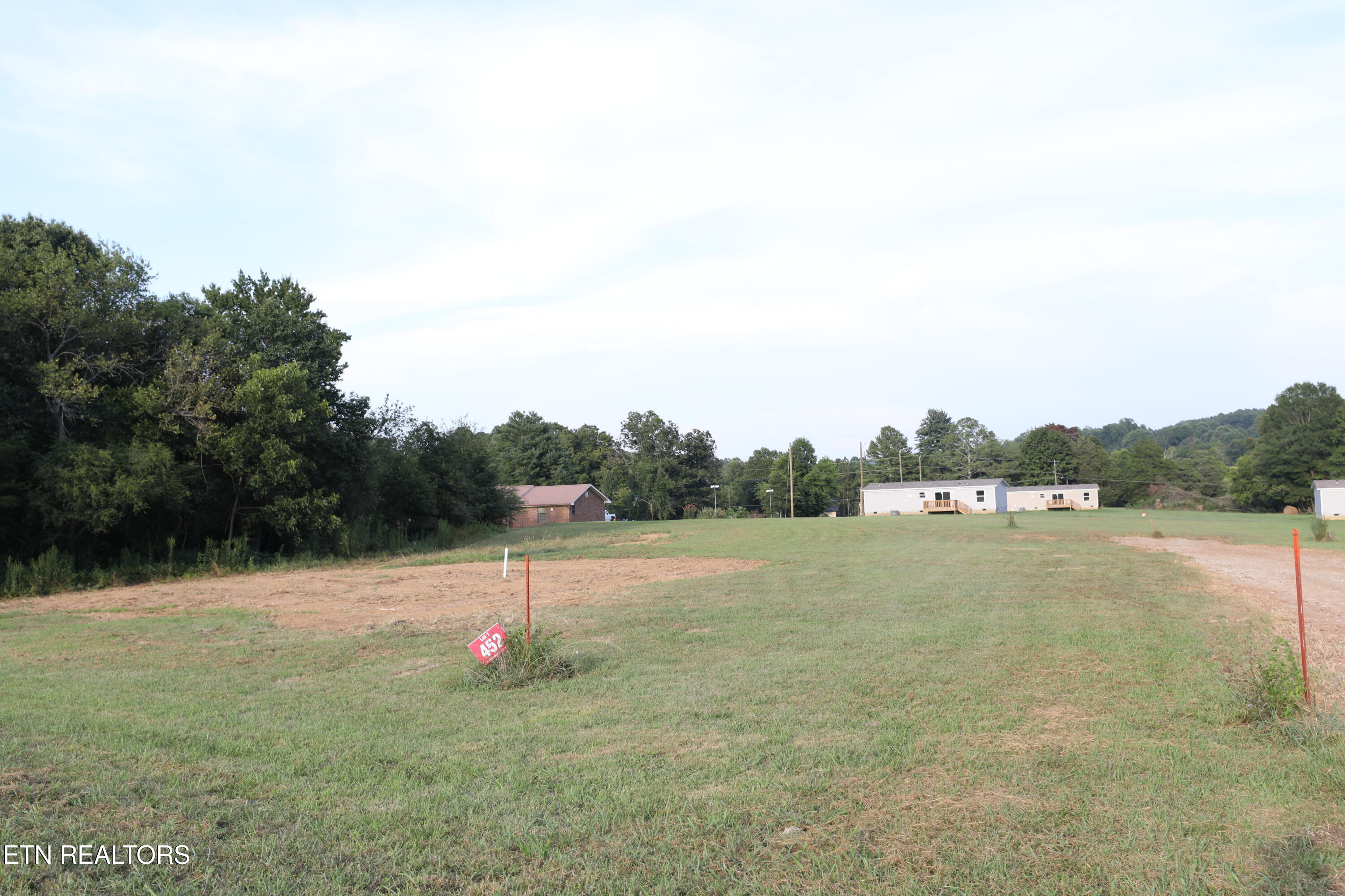 464 S Amhurst Place Englewood TN 37329