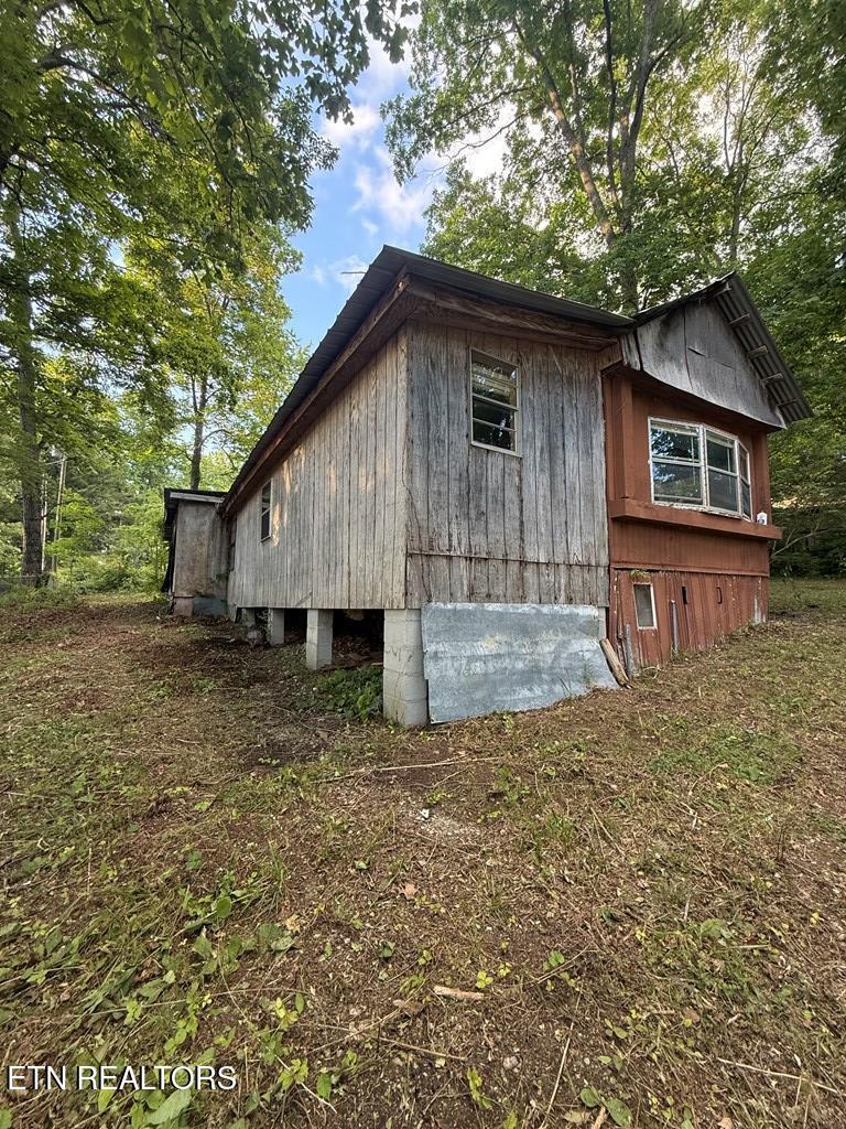 231 Crockett Lake Drive Crossville TN 38572