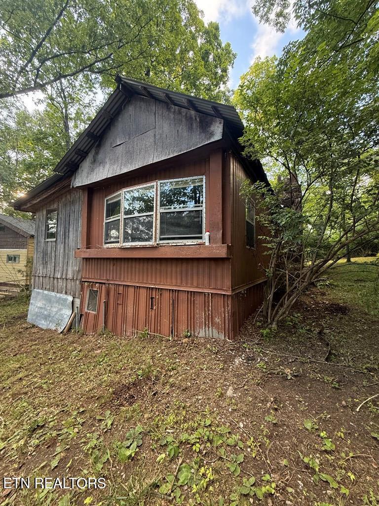 231 Crockett Lake Drive Crossville TN 38572