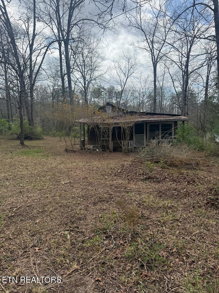 231 Crockett Lake Drive Crossville TN 38572