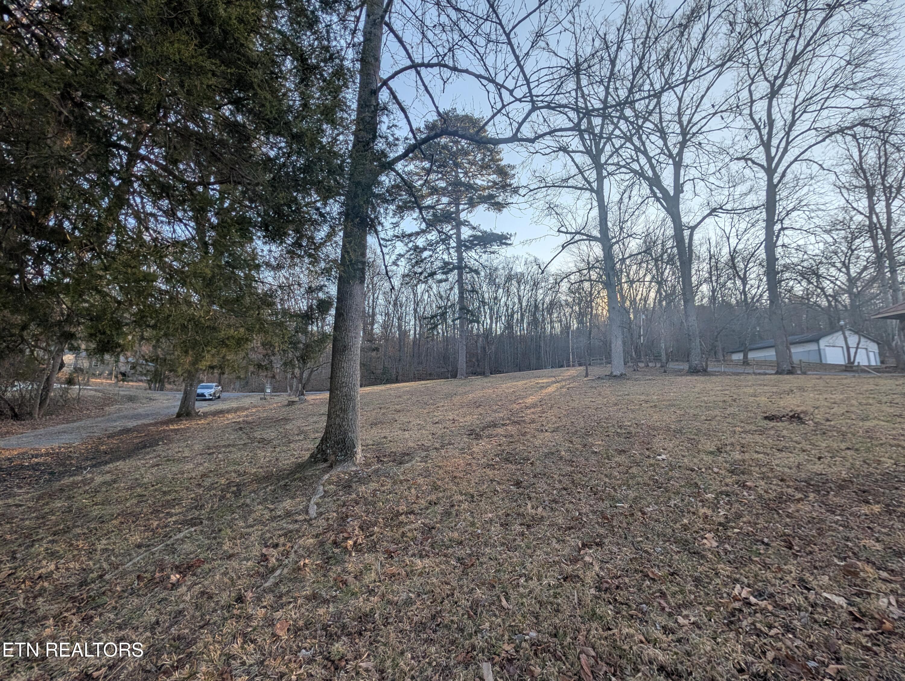 Lakewood Village Road Spring City TN 37381