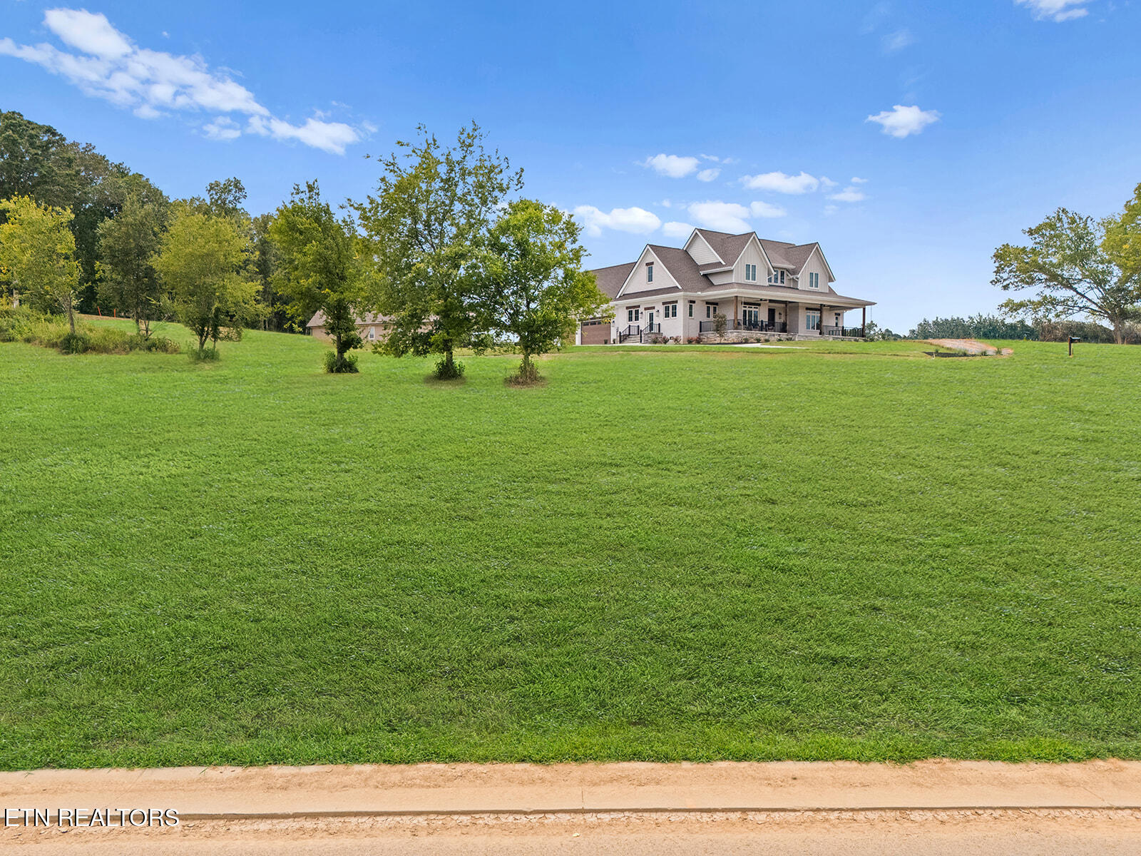 2929 Chestnut Lane Loudon TN 37774
