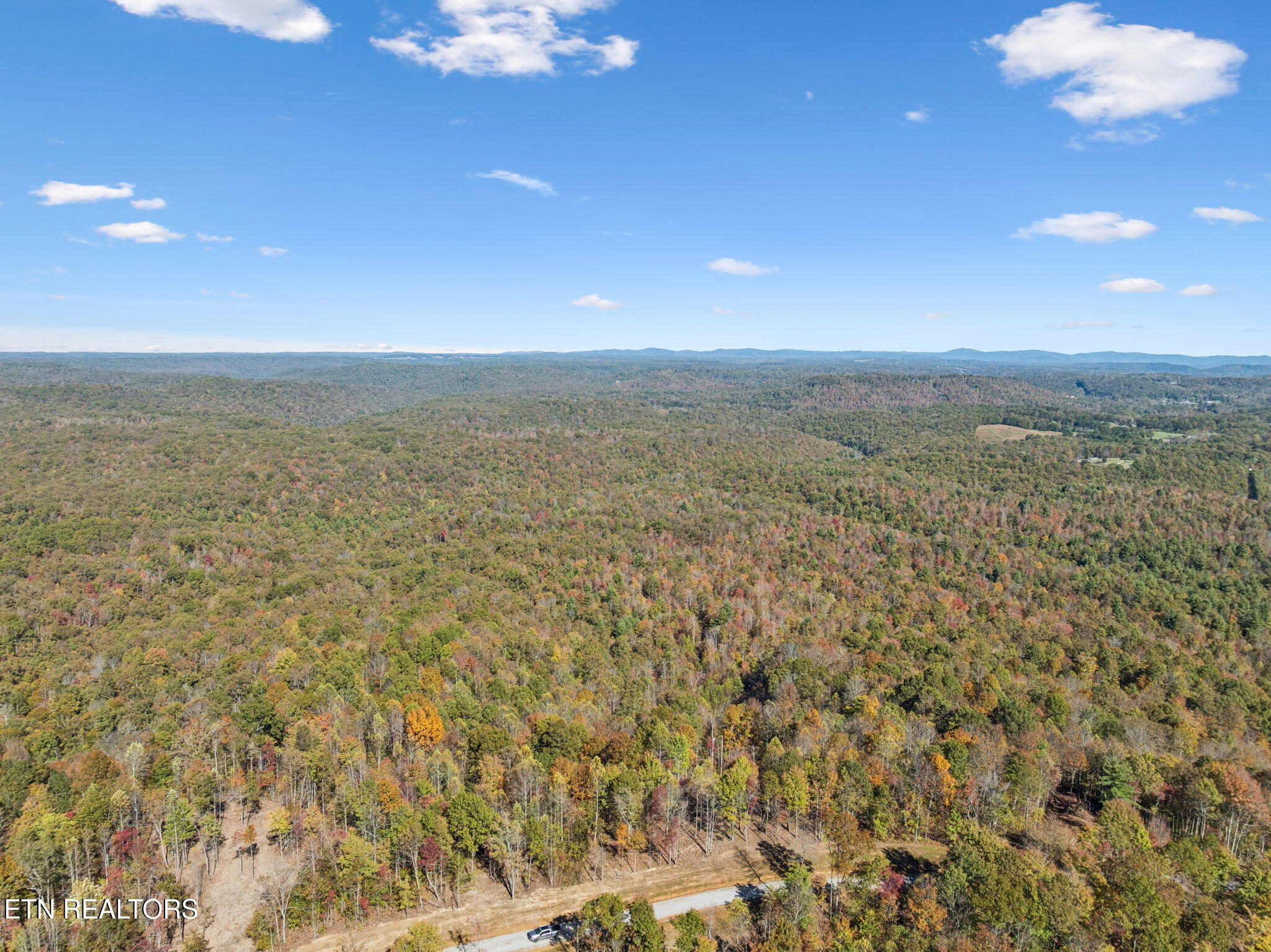 Sheep Ranch Road Robbins TN 37852
