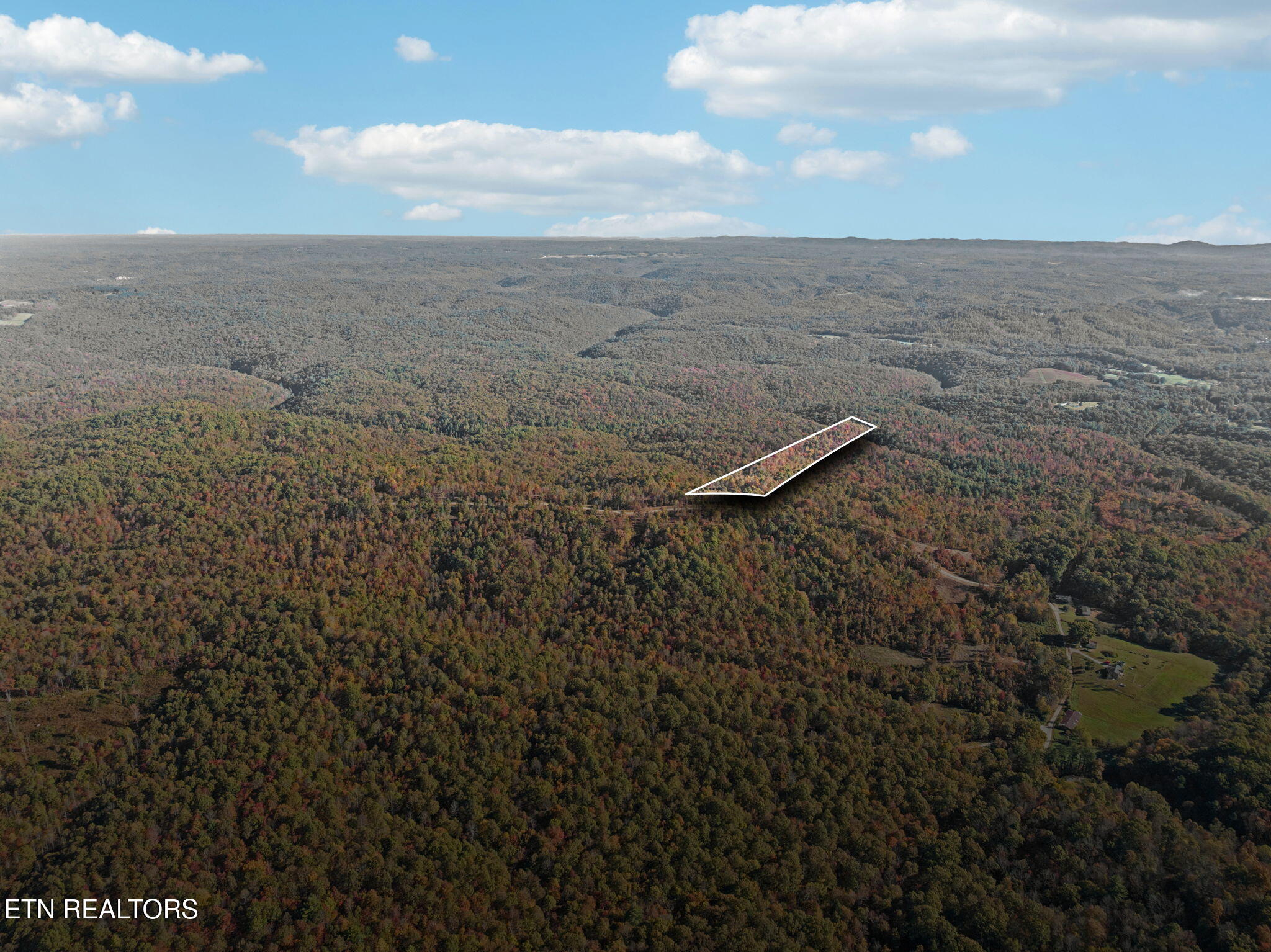 Sheep Ranch Road Robbins TN 37852