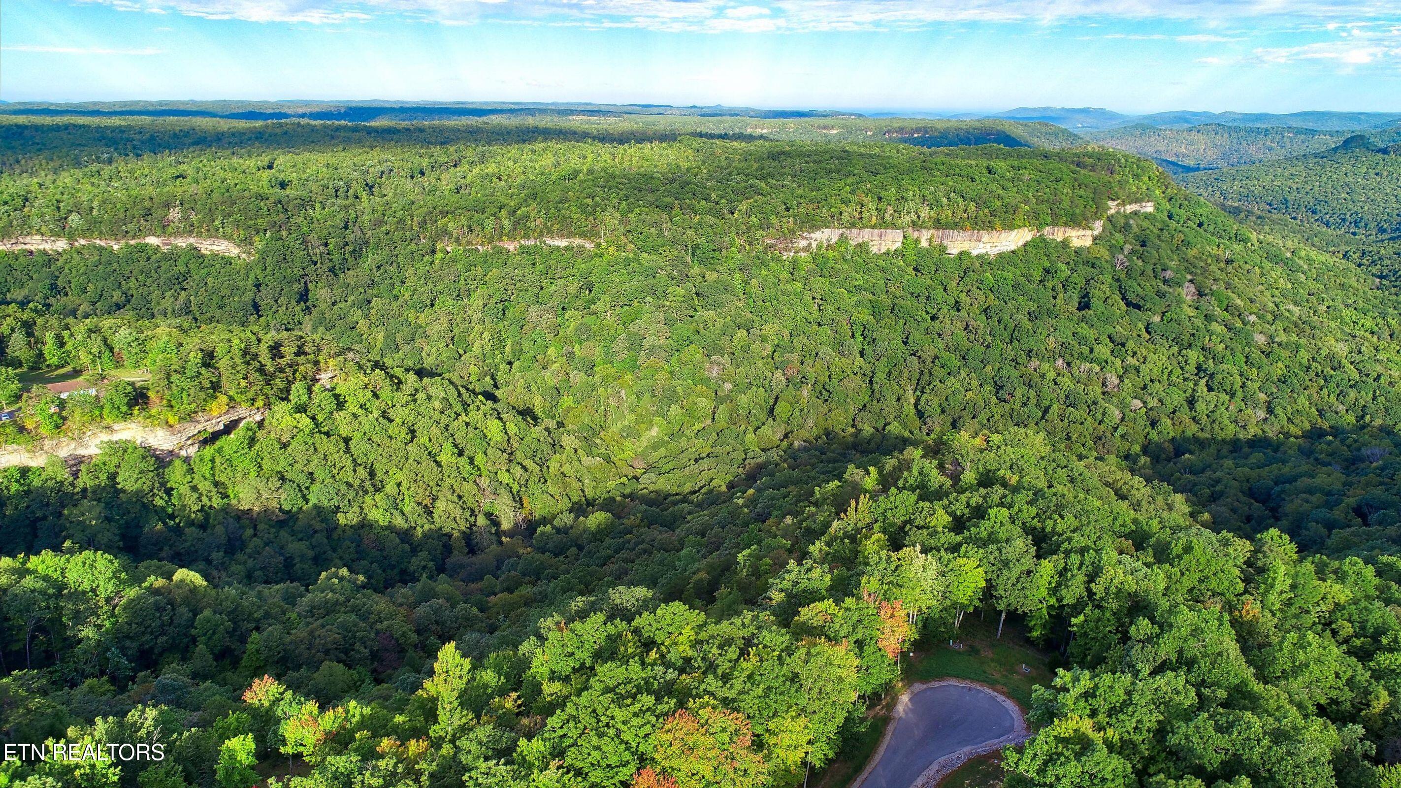 Grandview Way Jamestown TN 38556