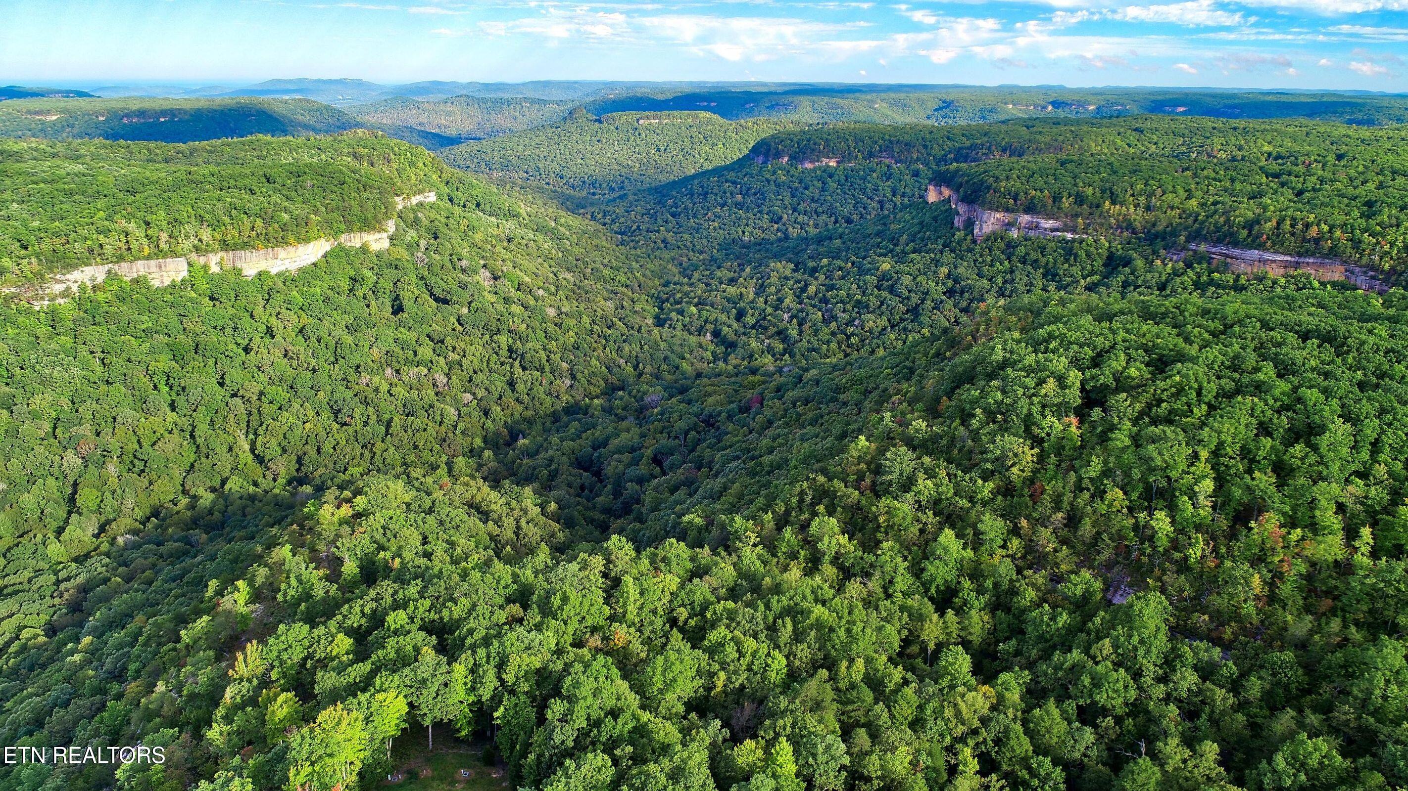Grandview Way Jamestown TN 38556