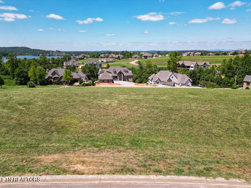 522 Commodore Drive Lenoir City TN 37772