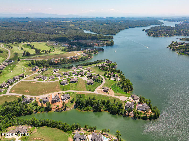 522 Commodore Drive Lenoir City TN 37772