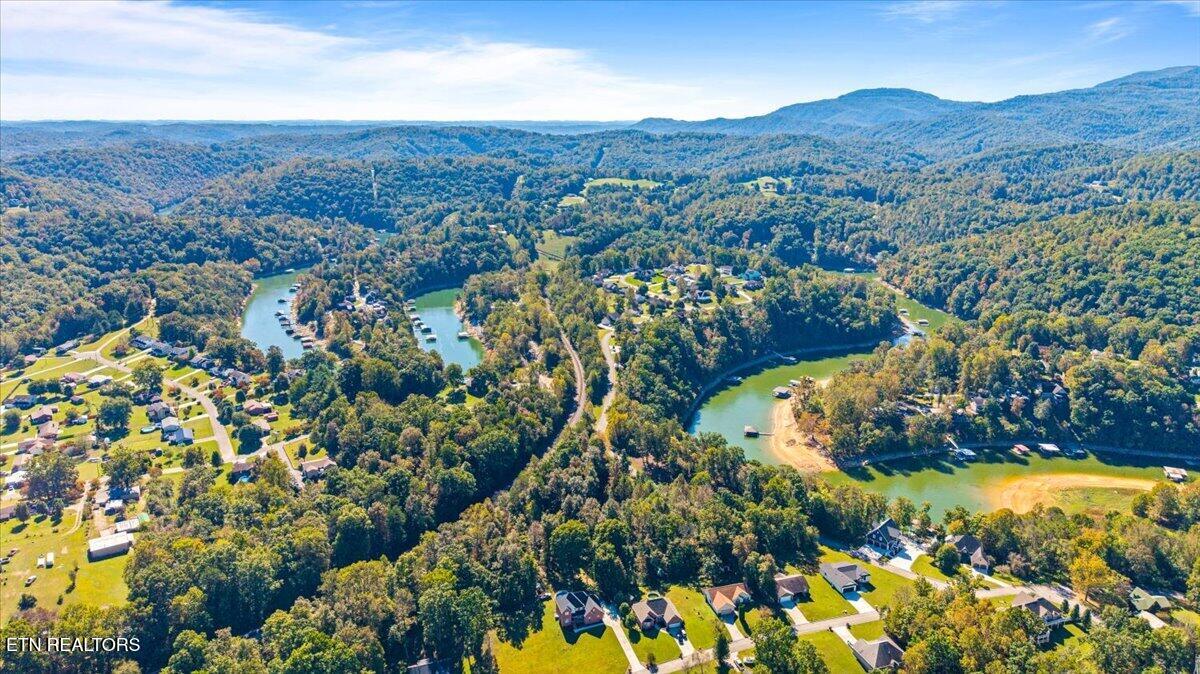 LOT1,2,2,3 Bluff Trace Jacksboro TN 37757