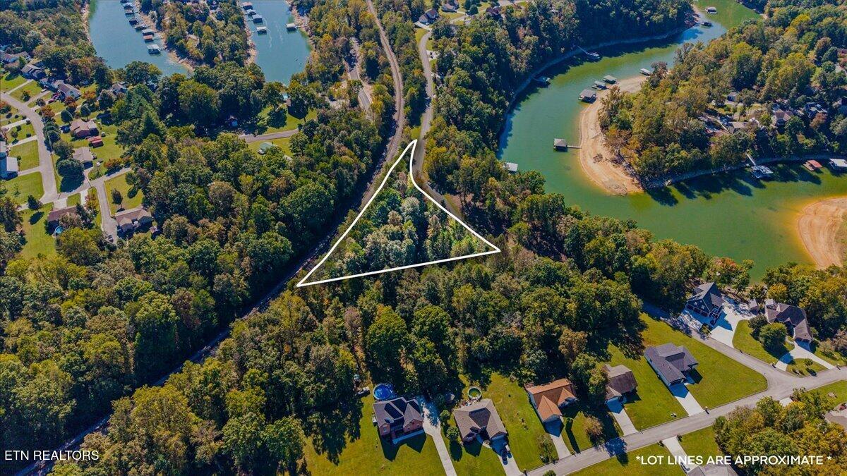LOT1,2,2,3 Bluff Trace Jacksboro TN 37757