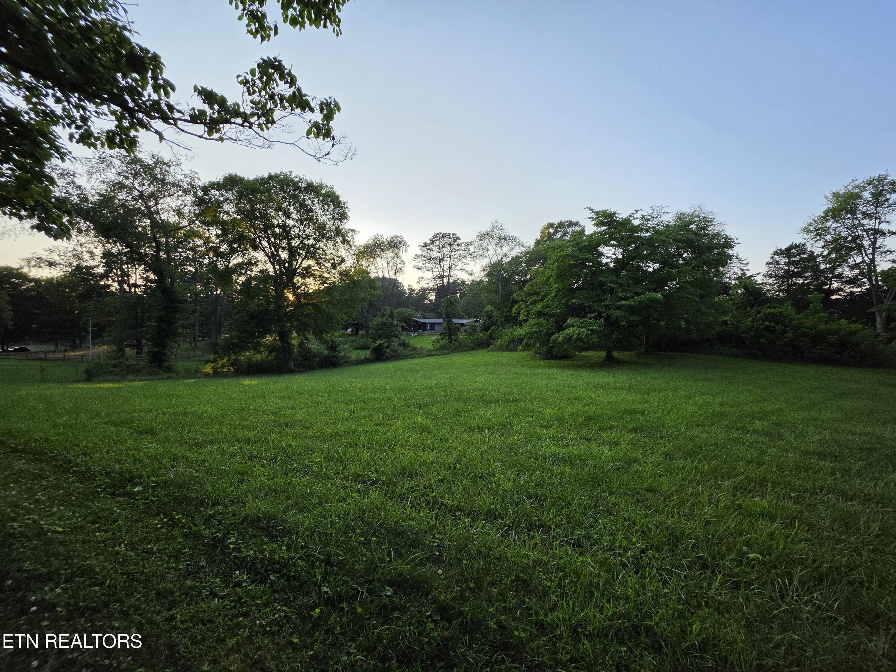 Campbell Road New Tazewell TN 37825