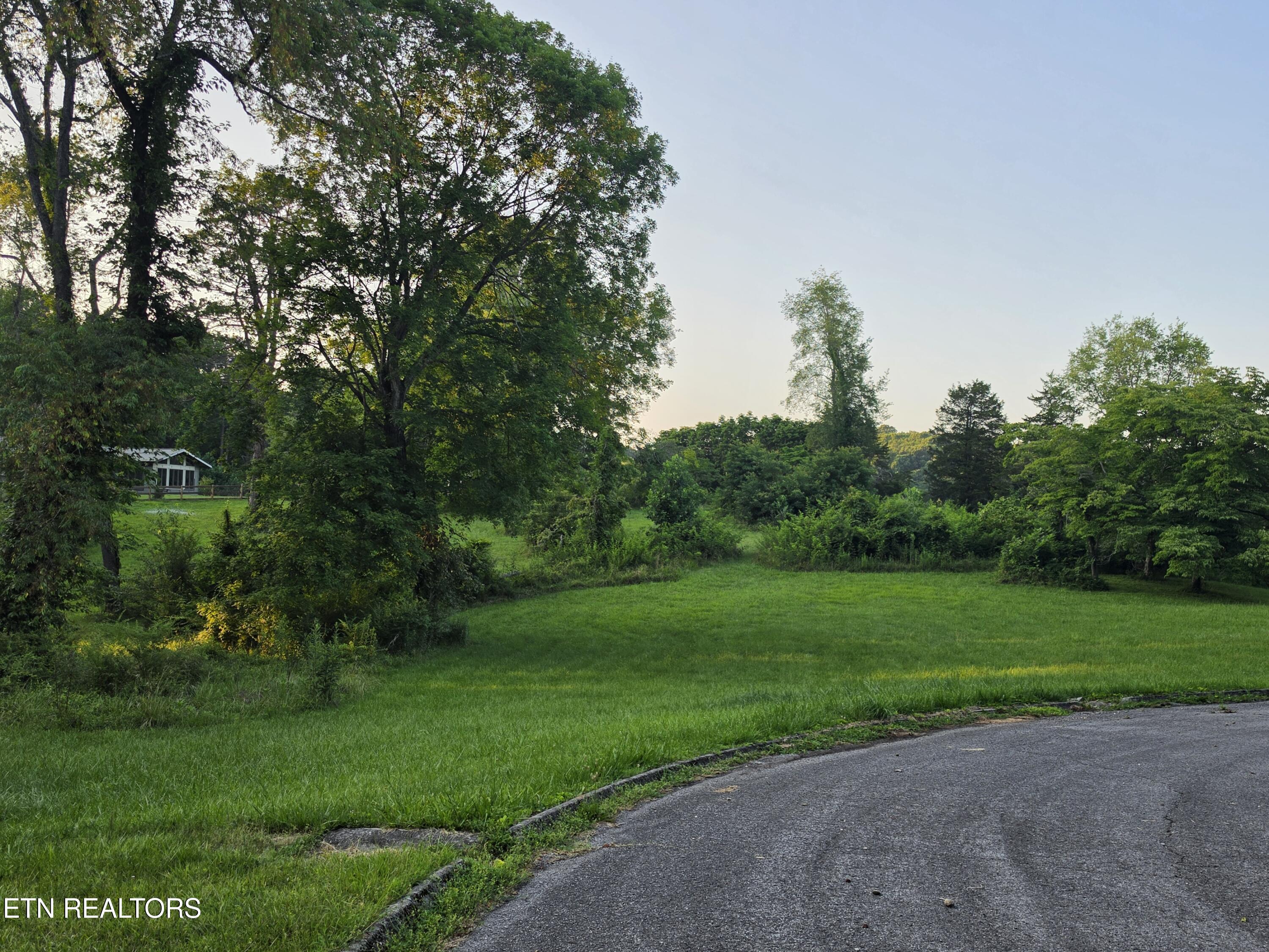 Campbell Road New Tazewell TN 37825