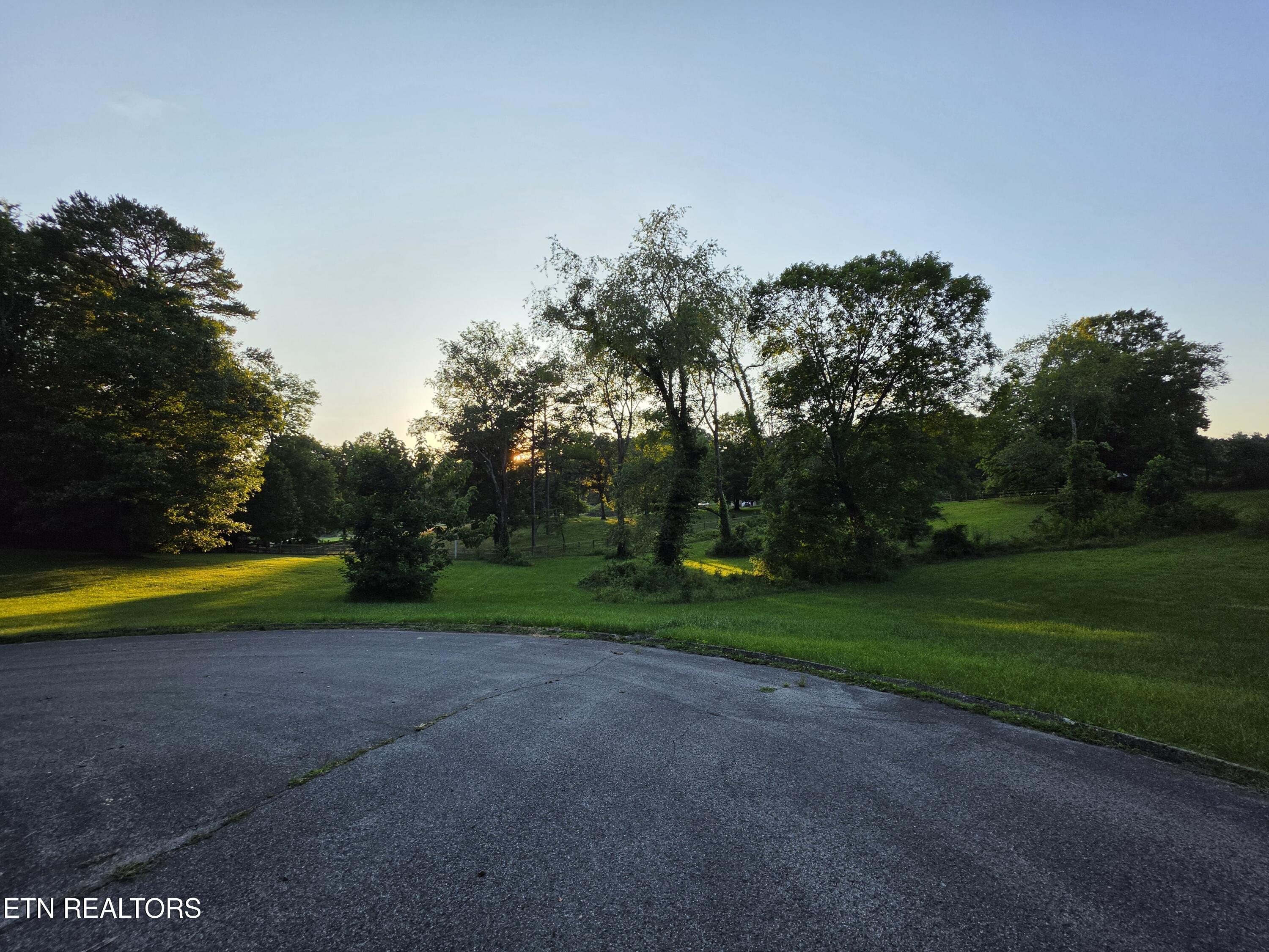 Campbell Road New Tazewell TN 37825
