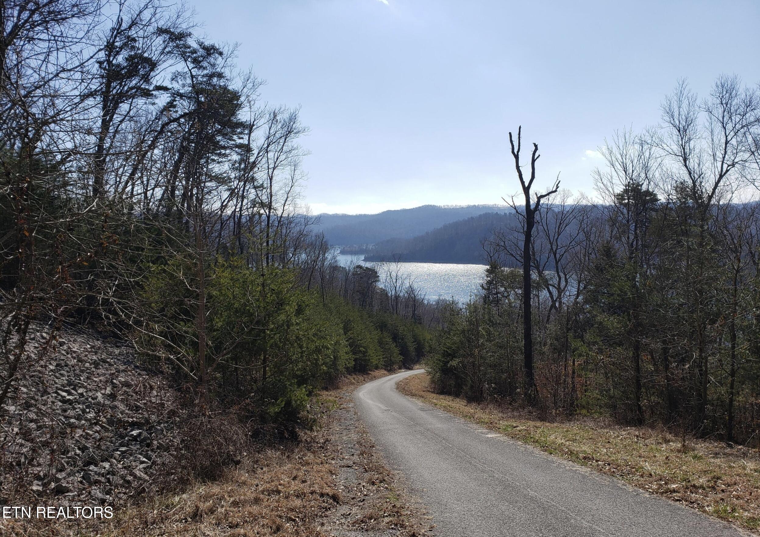 816 Woodside Lane Sharps Chapel TN 37866