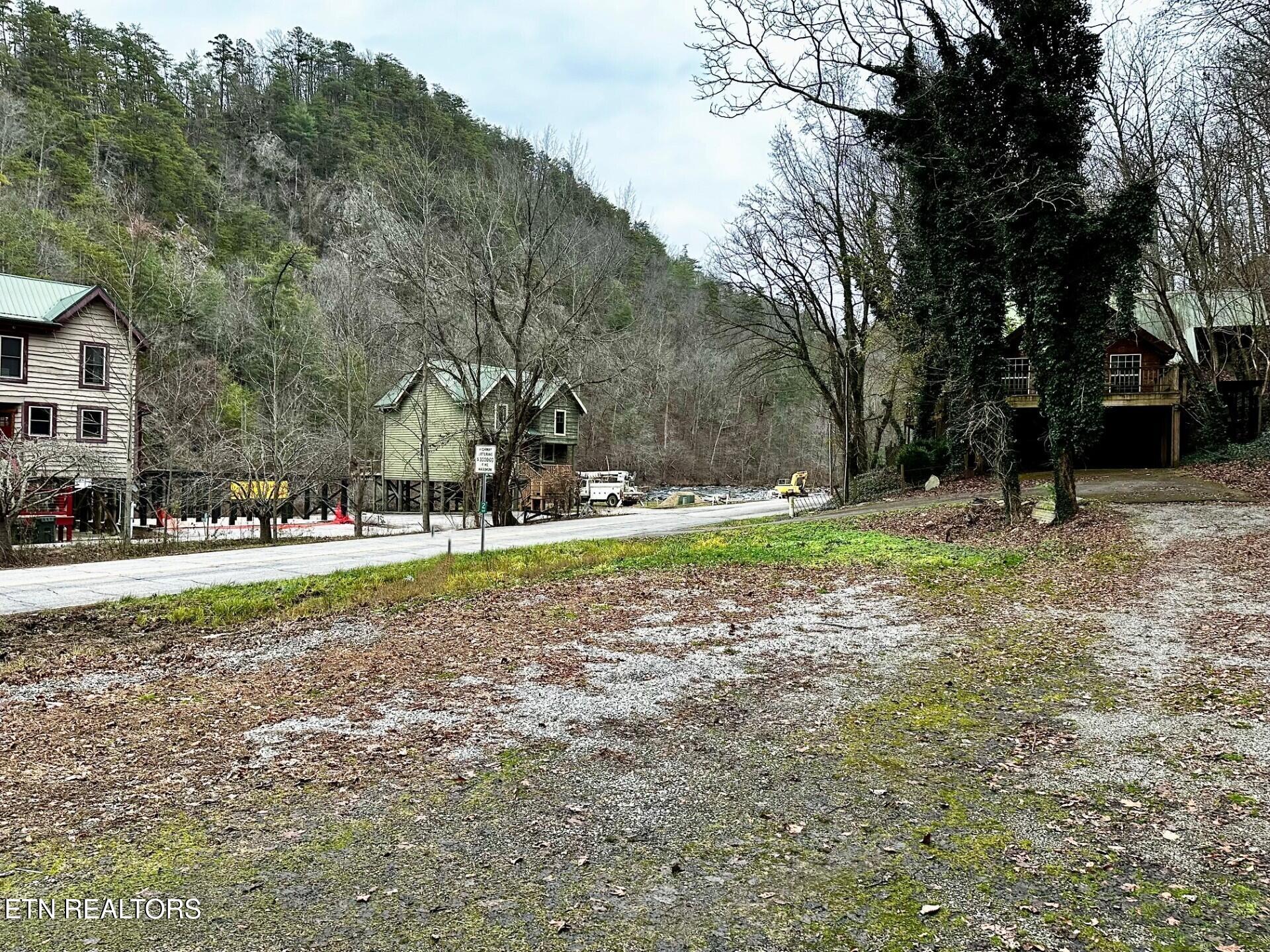0 Cherohala Skyway Tellico Plains TN 37385