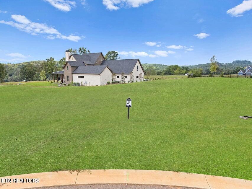 532 Ladybug Lane Loudon TN 37774