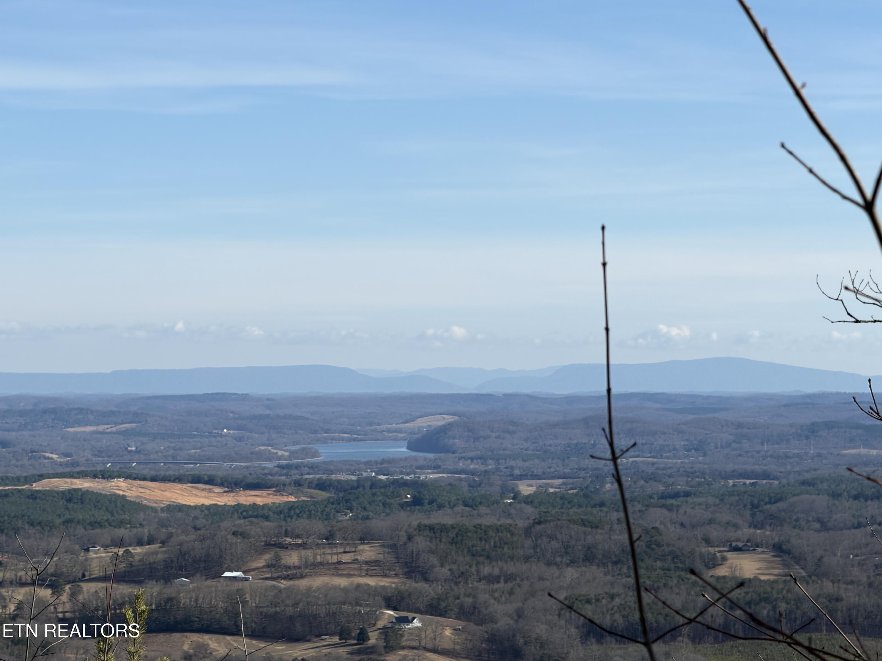 Escape Drive Evensville TN 37332