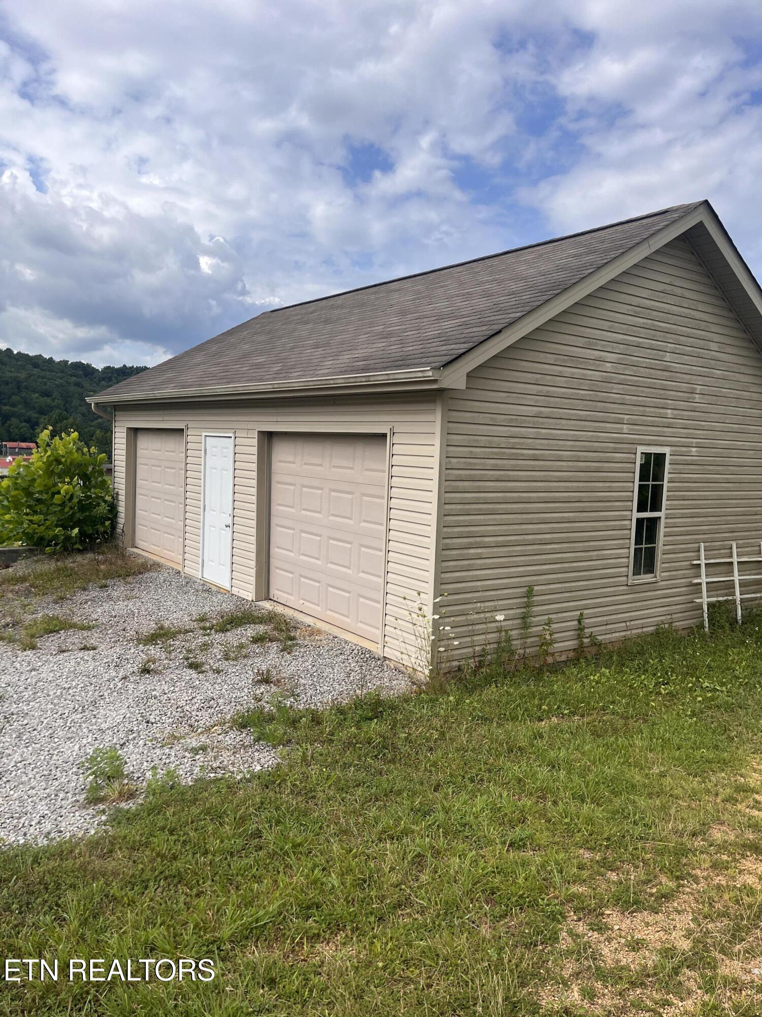 Valerie Lane Maynardville TN 37807