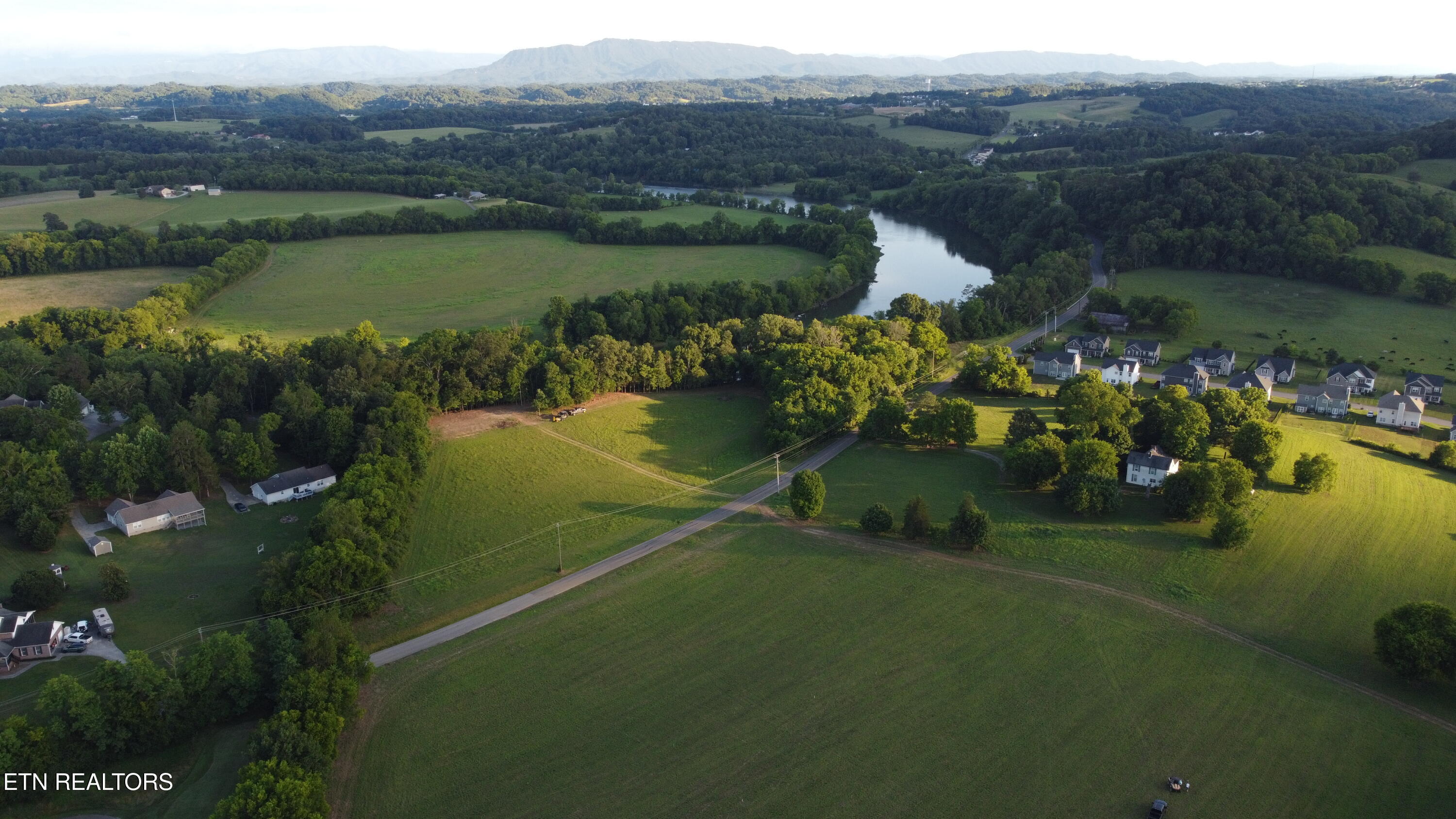 Lot 5 Mccleary Bend Road Sevierville TN 37876