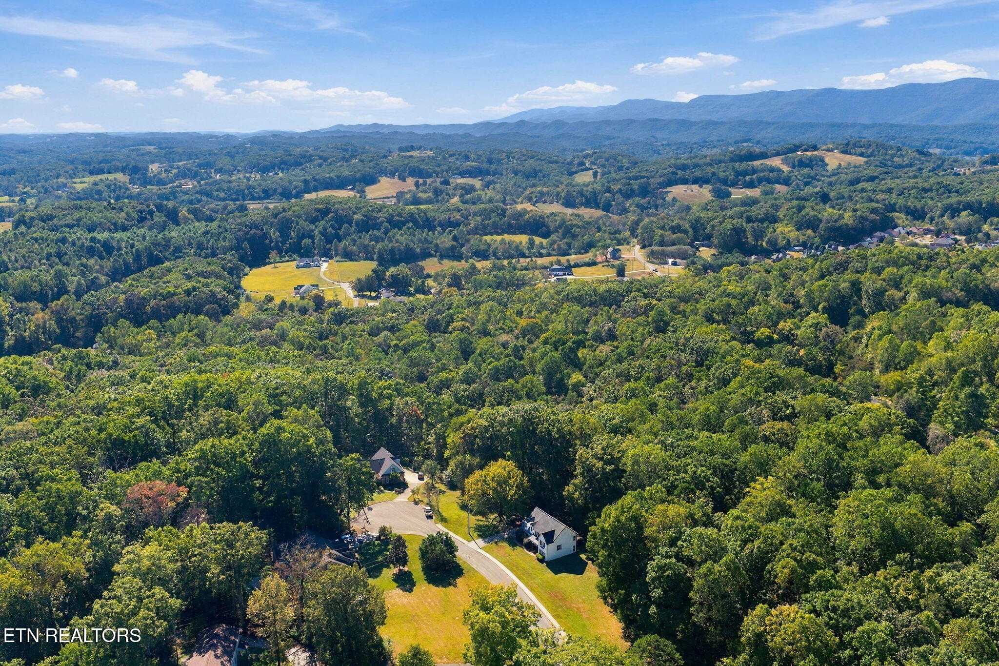 Ridgeway Court Norris TN 37828