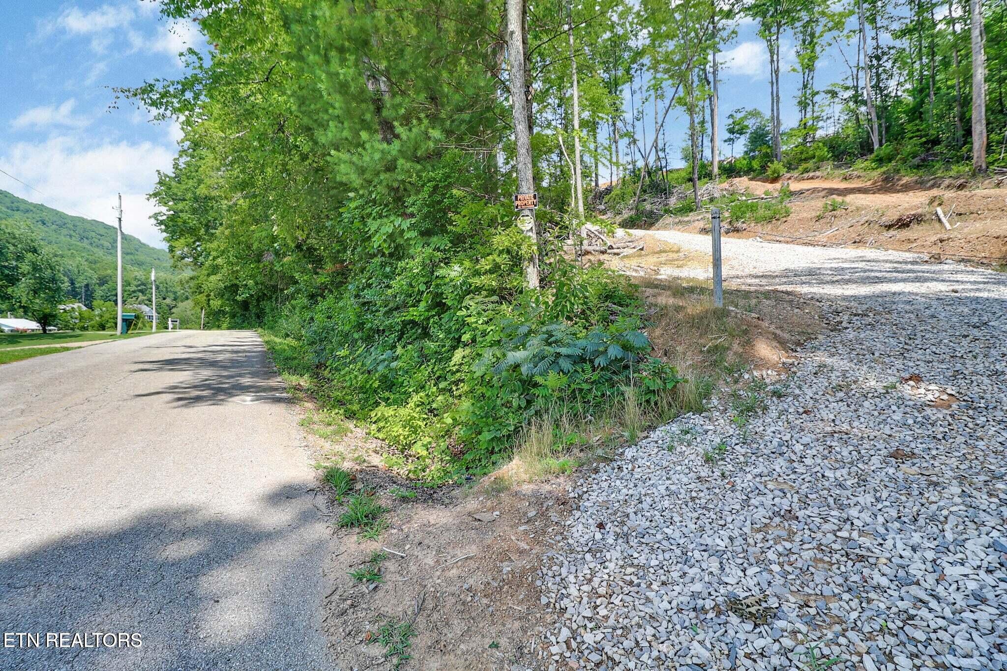 350 Old Hen Valley Road Oliver Springs TN 37840