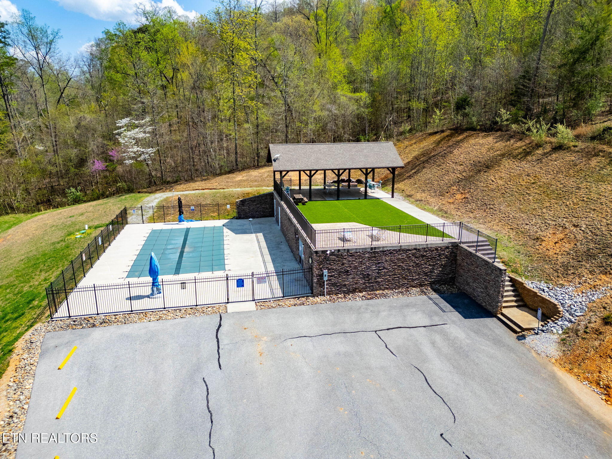 Lot 234 Suncrest Cove Lafollette TN 37766