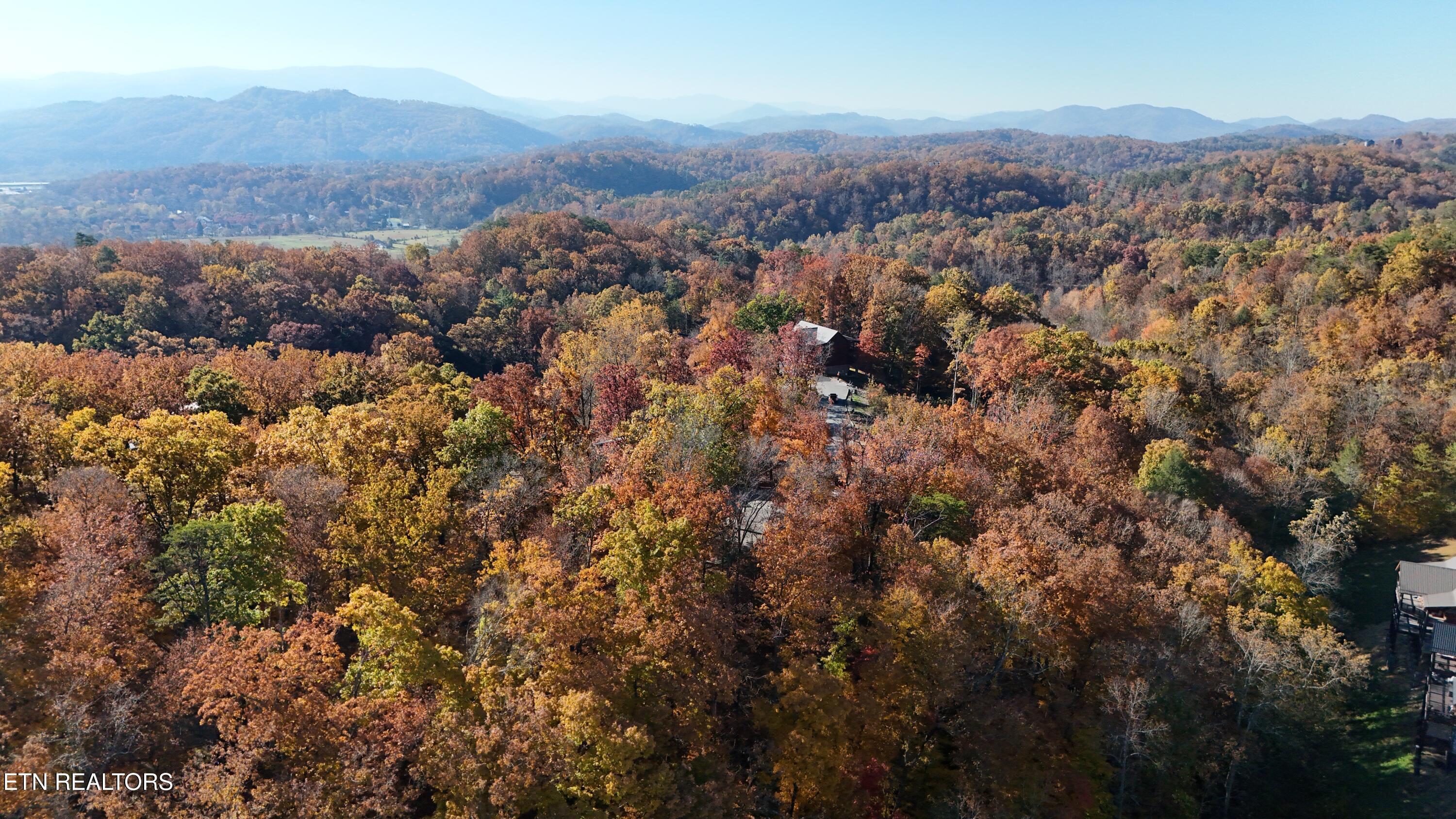 Hawks Nest Way Sevierville TN 37862