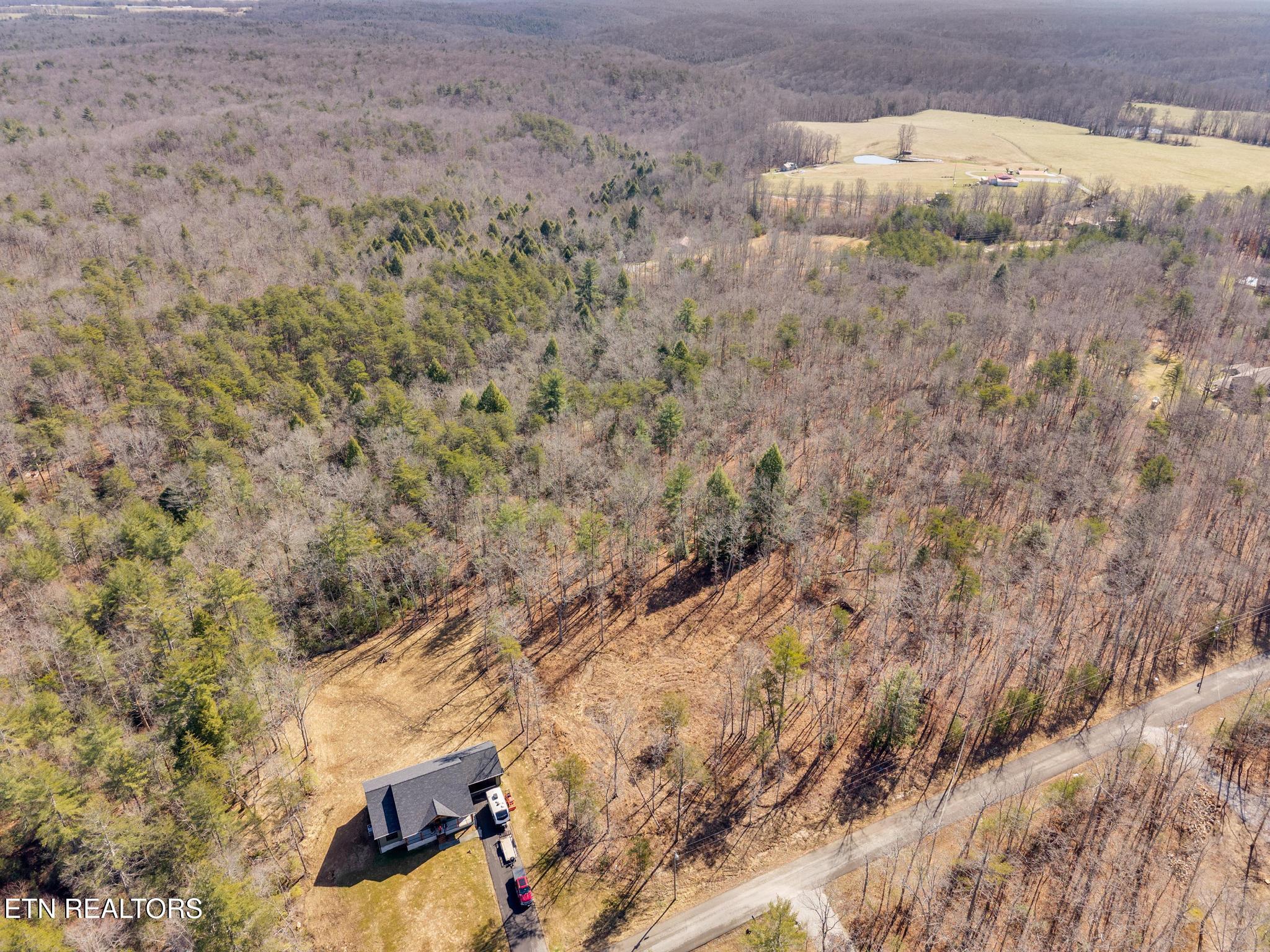 911 Spearhead Circle Clarkrange TN 38553