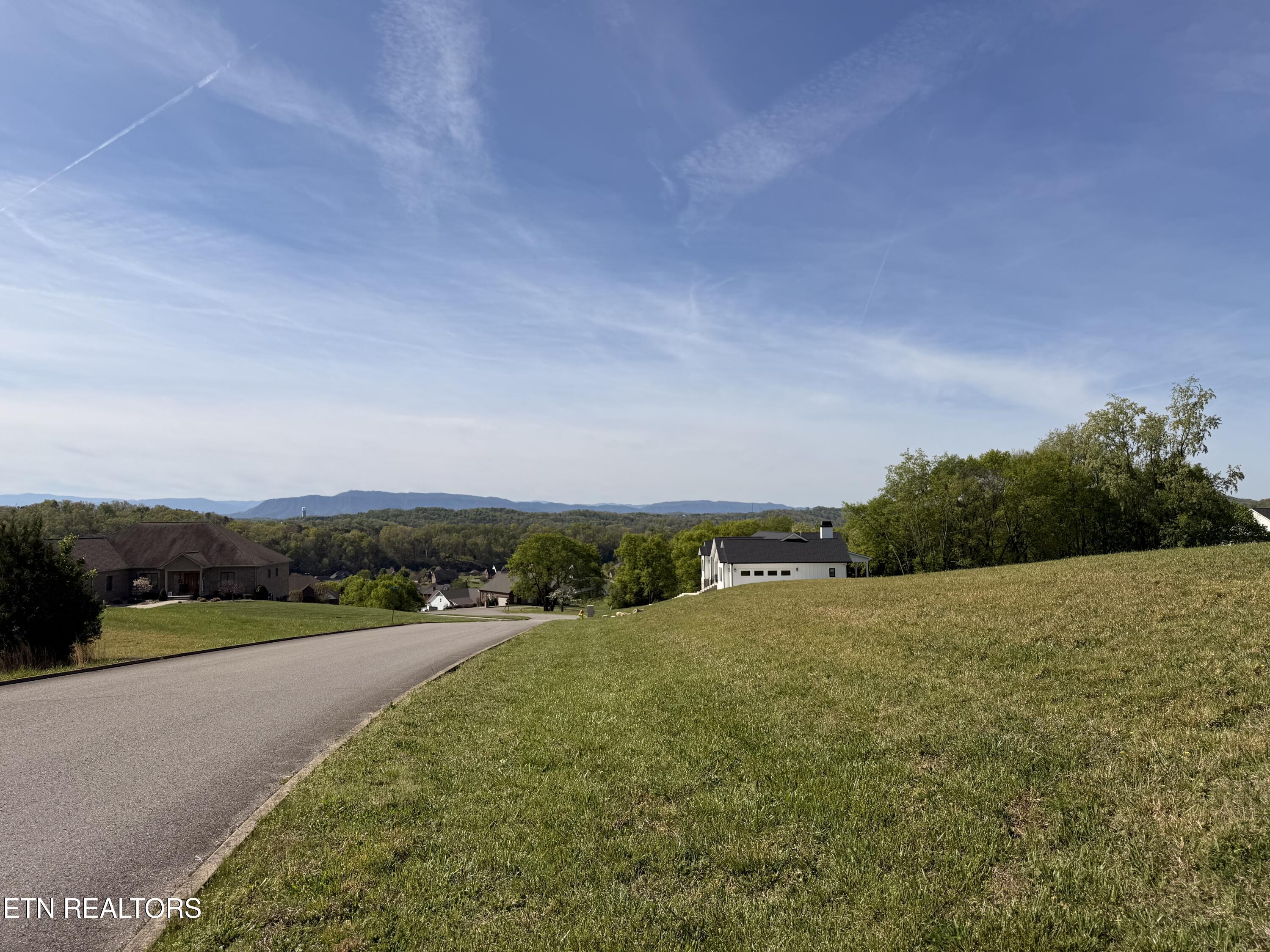 2601 Clyde Ed Road Kodak TN 37764