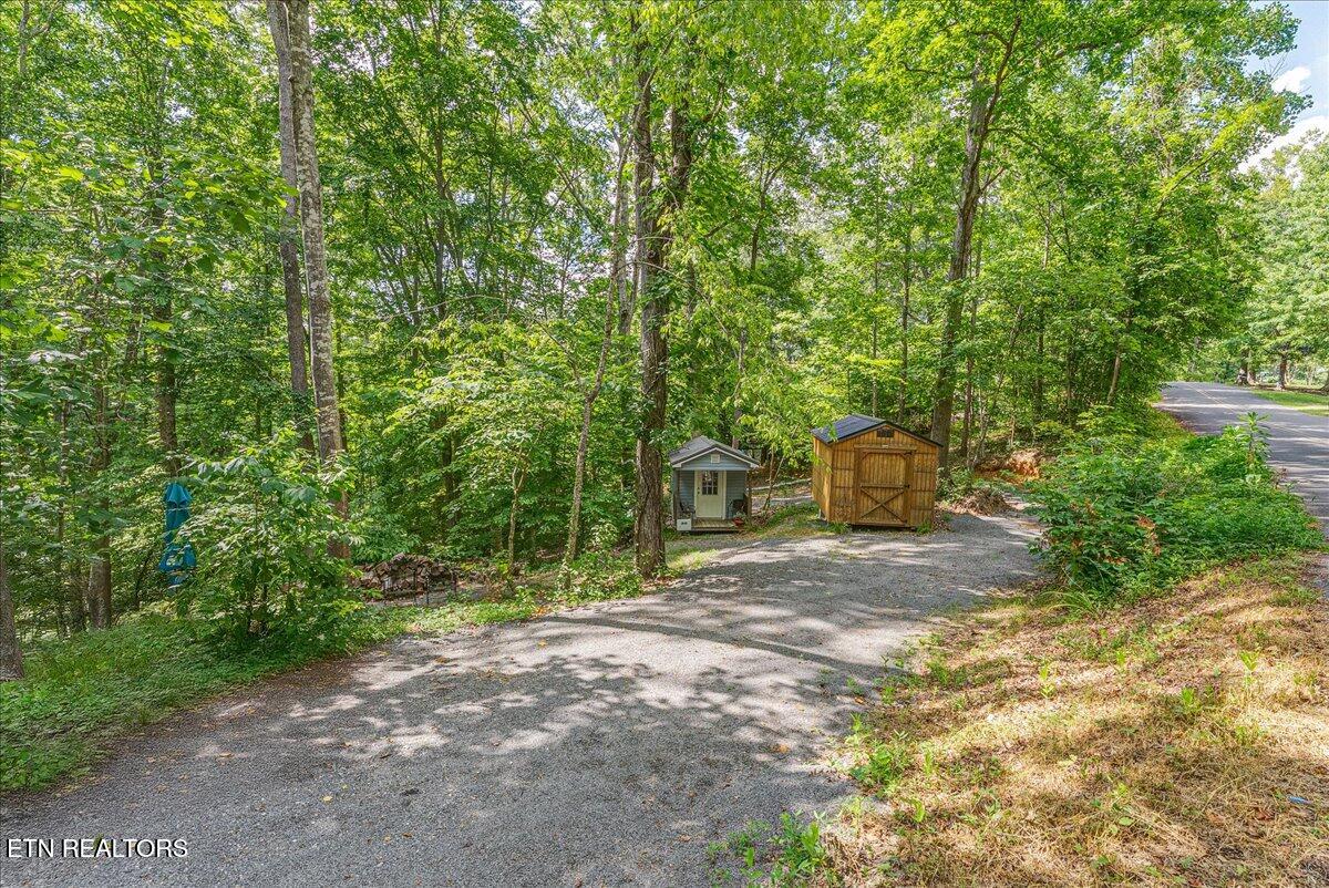 1901 Bootbluff Trail Dandridge TN 37725