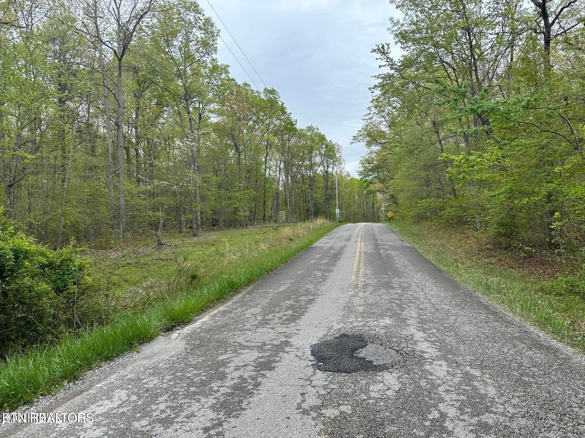 1228&1230 Natchez Trace Crossville TN 38572
