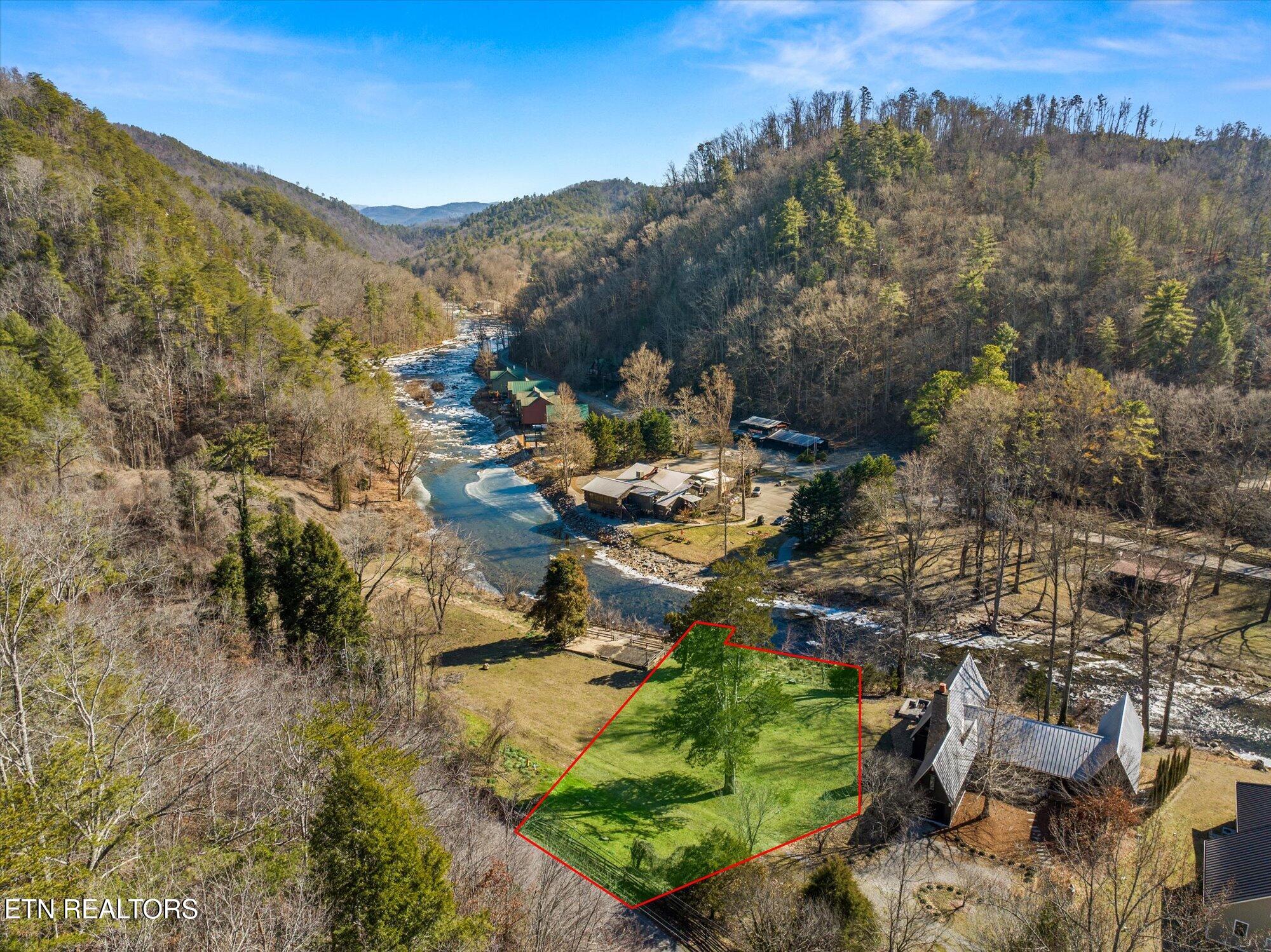 264 Rafter Road Tellico Plains TN 37385