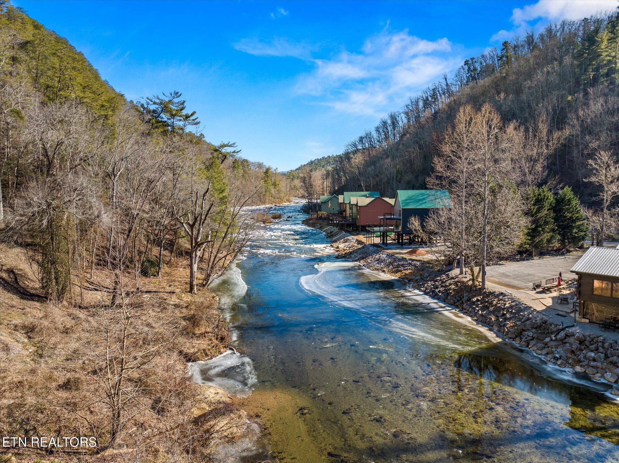 264 Rafter Road Tellico Plains TN 37385