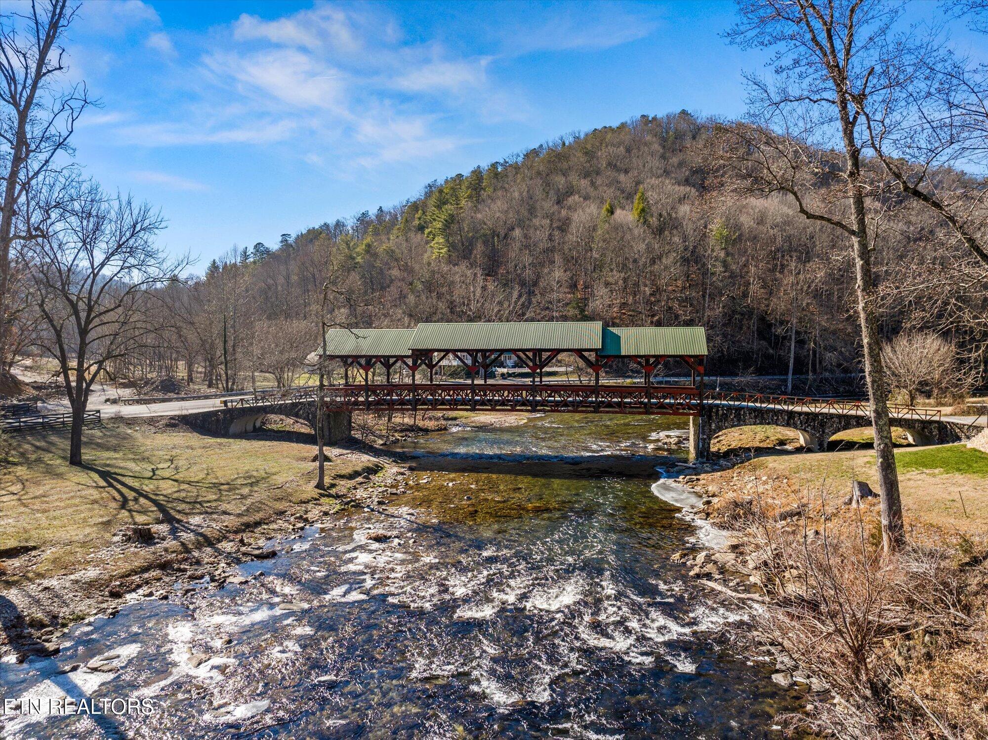 264 Rafter Road Tellico Plains TN 37385
